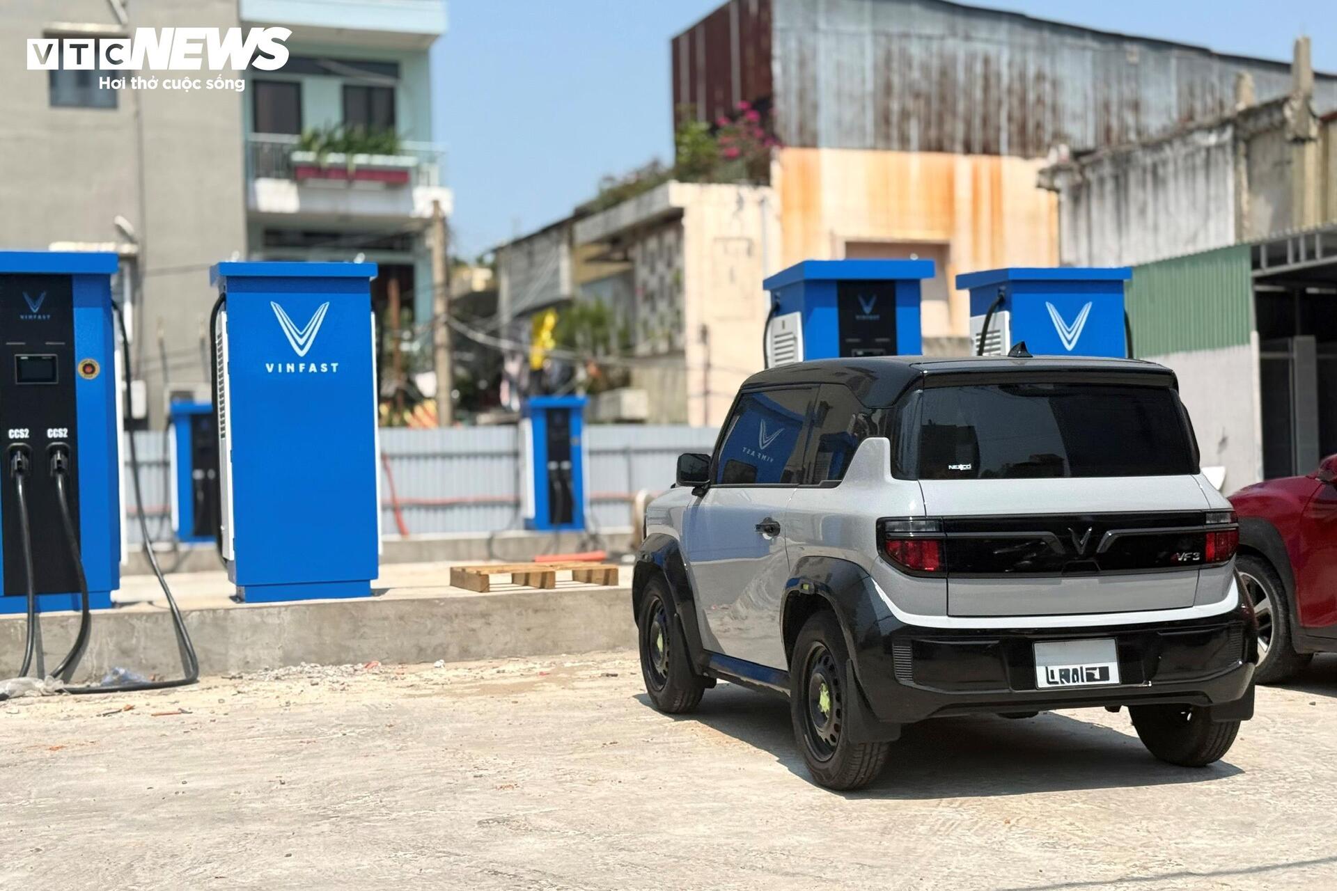 Nhiều tài xế xe công nghệ 'nhẹ gánh' khi chuyển sang xe điện - 4