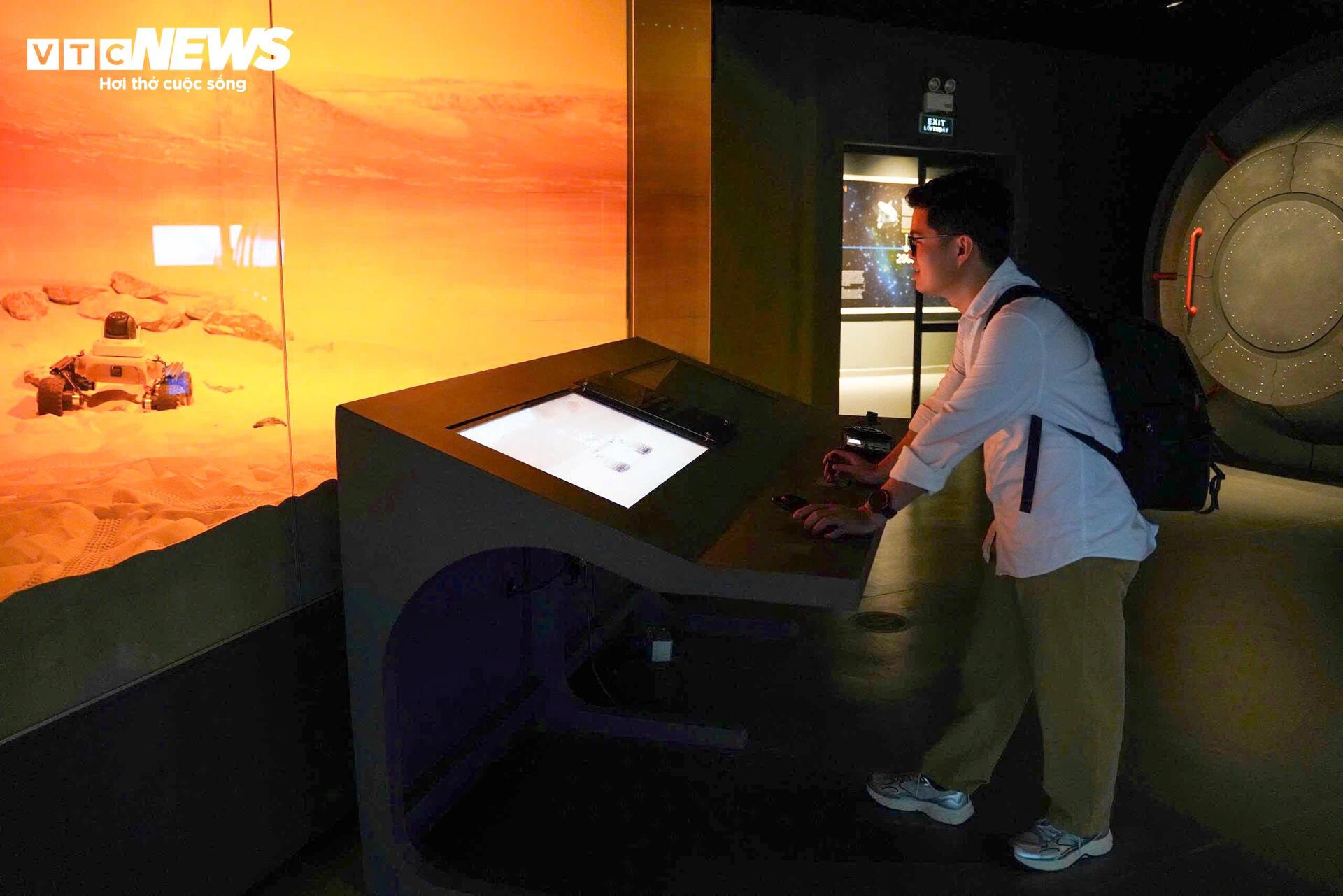 Vì sao bảo tàng ở Hà Nội khiến giới trẻ đổ xô đến trải nghiệm? - 7