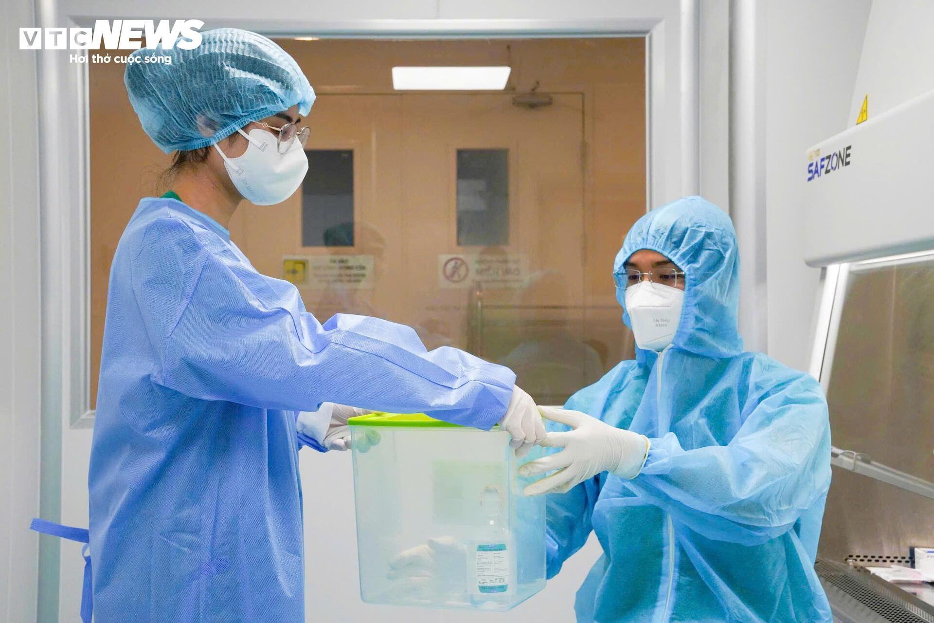 Cận cảnh hành trình đưa thuốc ung thư Nga từ phòng lạnh tới cơ thể bệnh nhân - 6