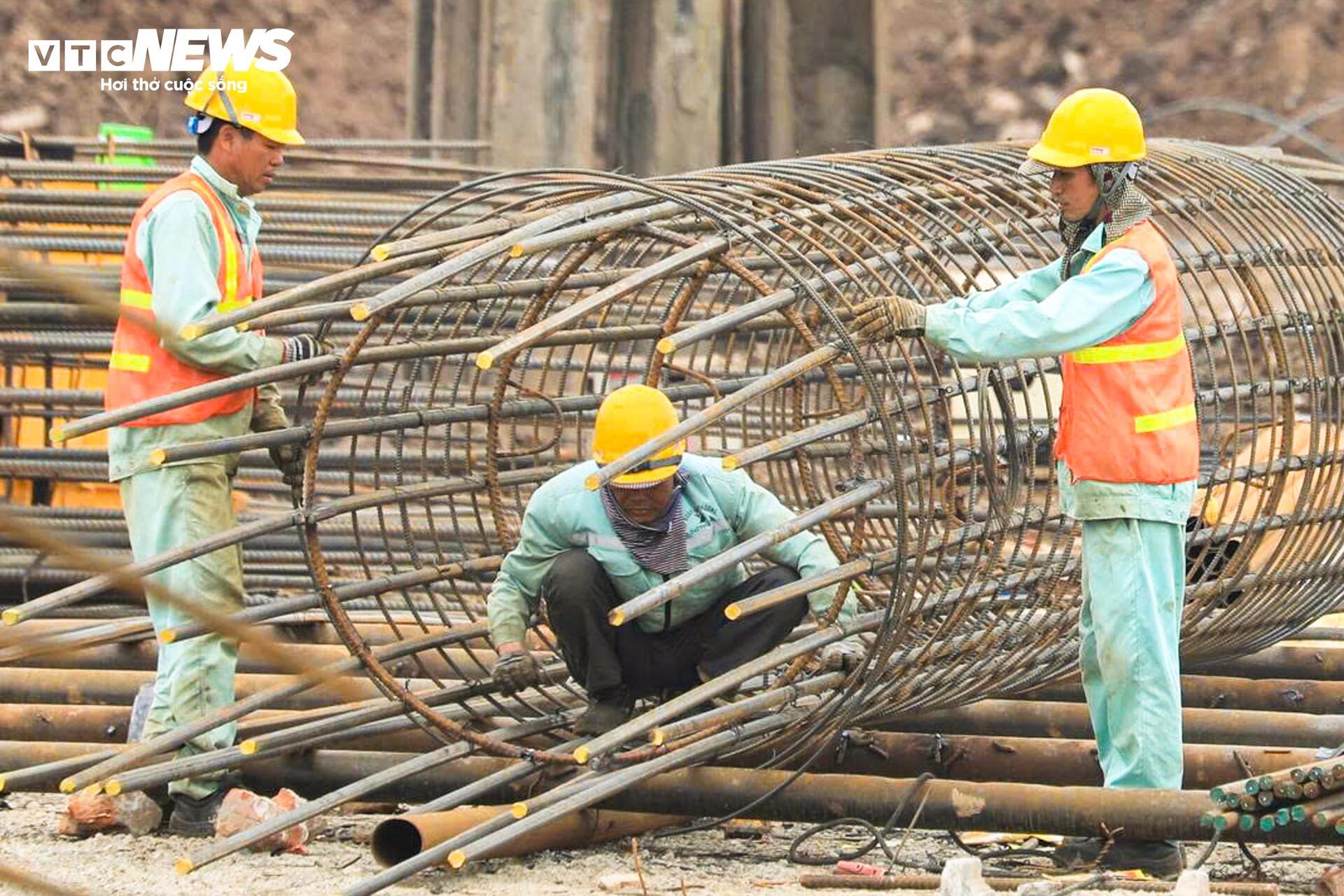 Bên trong đại công trường cầu Trần Hưng Đạo gần 16 nghìn tỷ đồng ở Hà Nội - 5