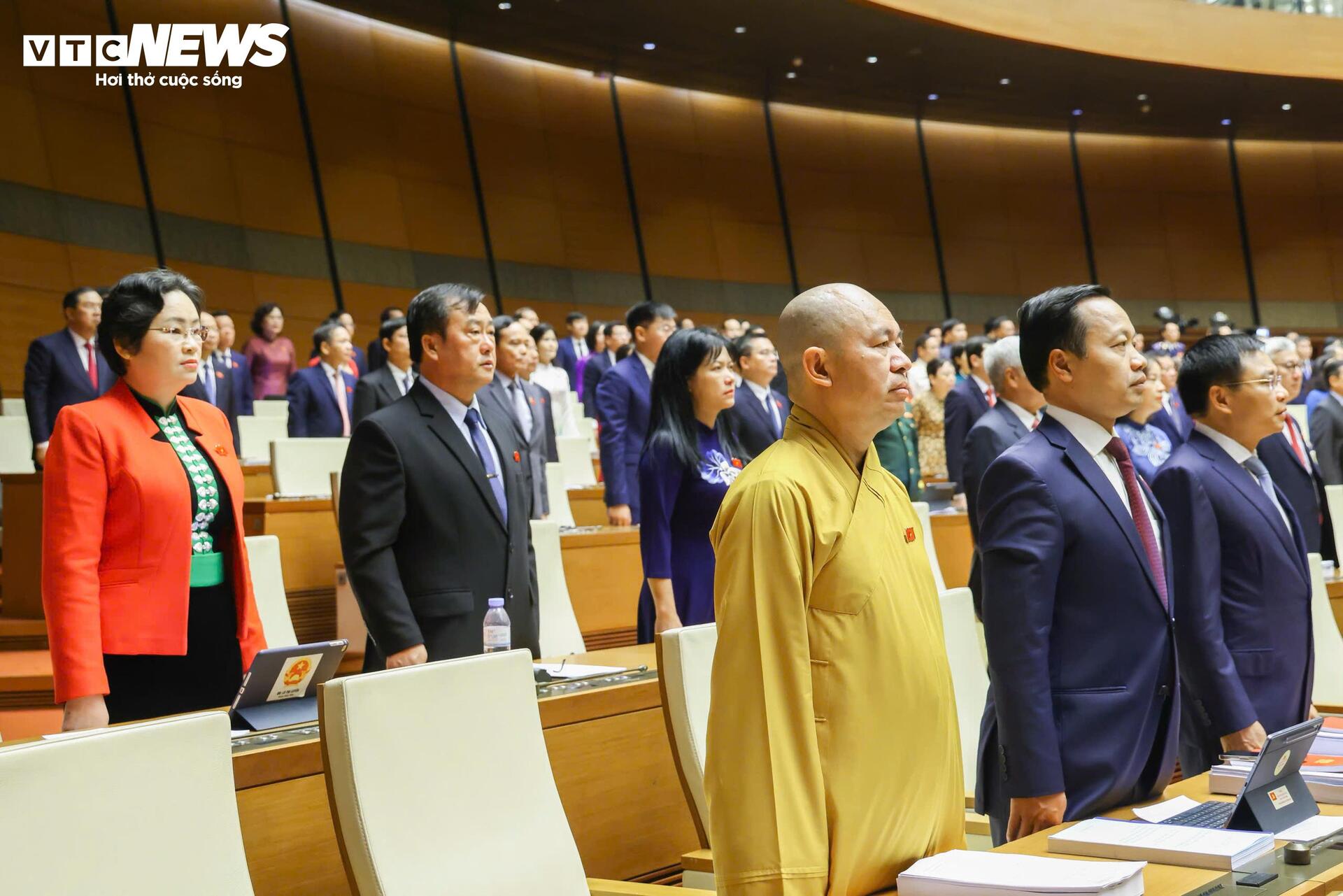 Toàn cảnh phiên khai mạc Kỳ họp thứ Nhất, Quốc hội khóa XVI - 6