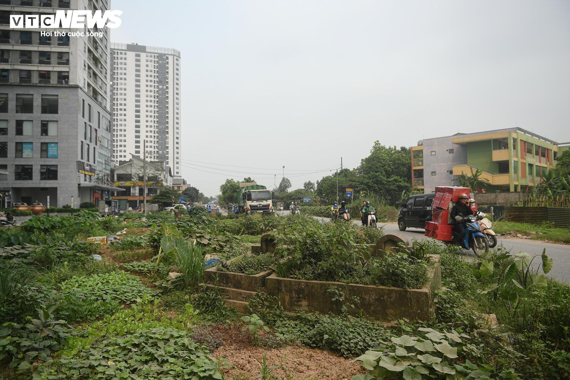 Đường 2km làm 10 năm chưa xong, dân mòn mỏi sống trong bụi bẩn, ô nhiễm - 15