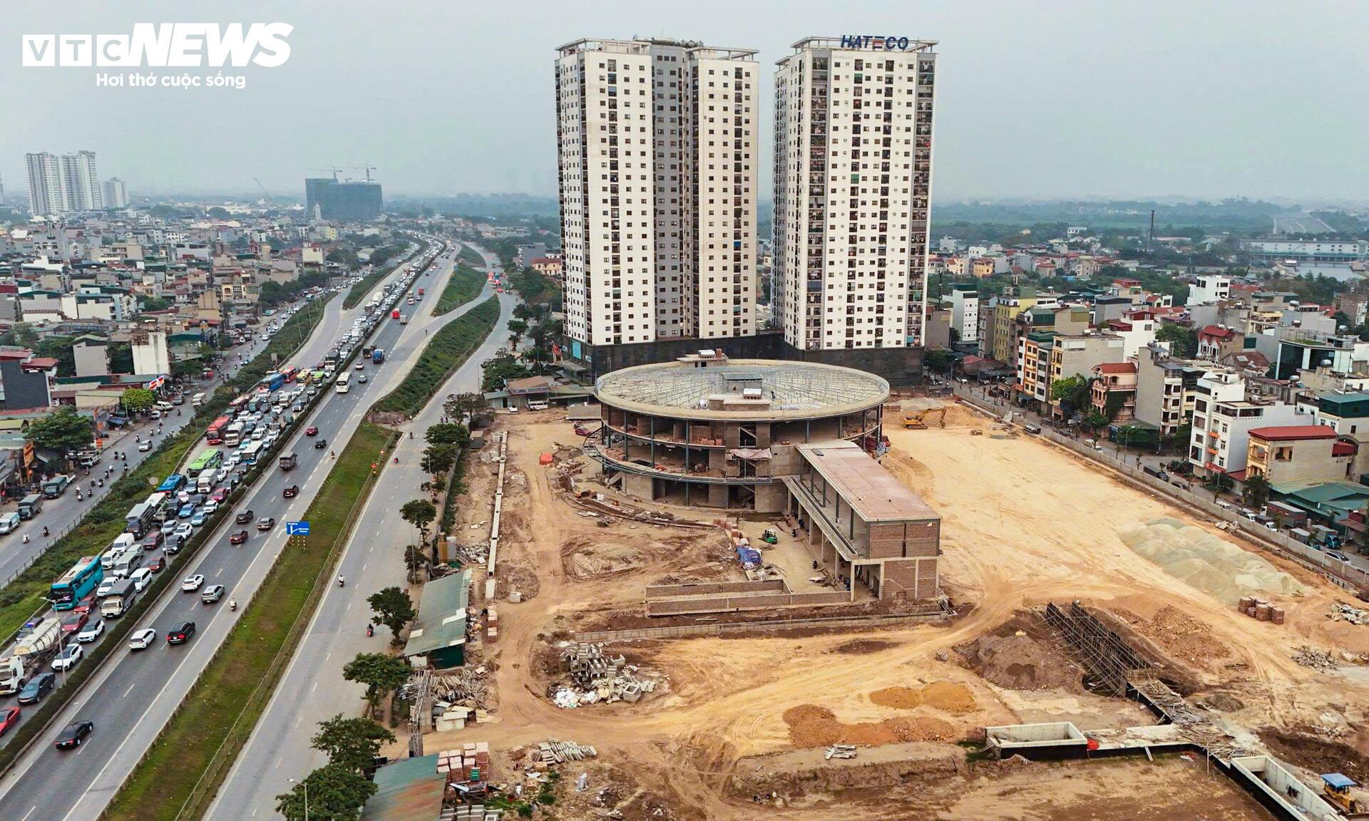 Mục sở thị bến xe có thiết kế độc đáo ở cửa ngõ Hà Nội - 2