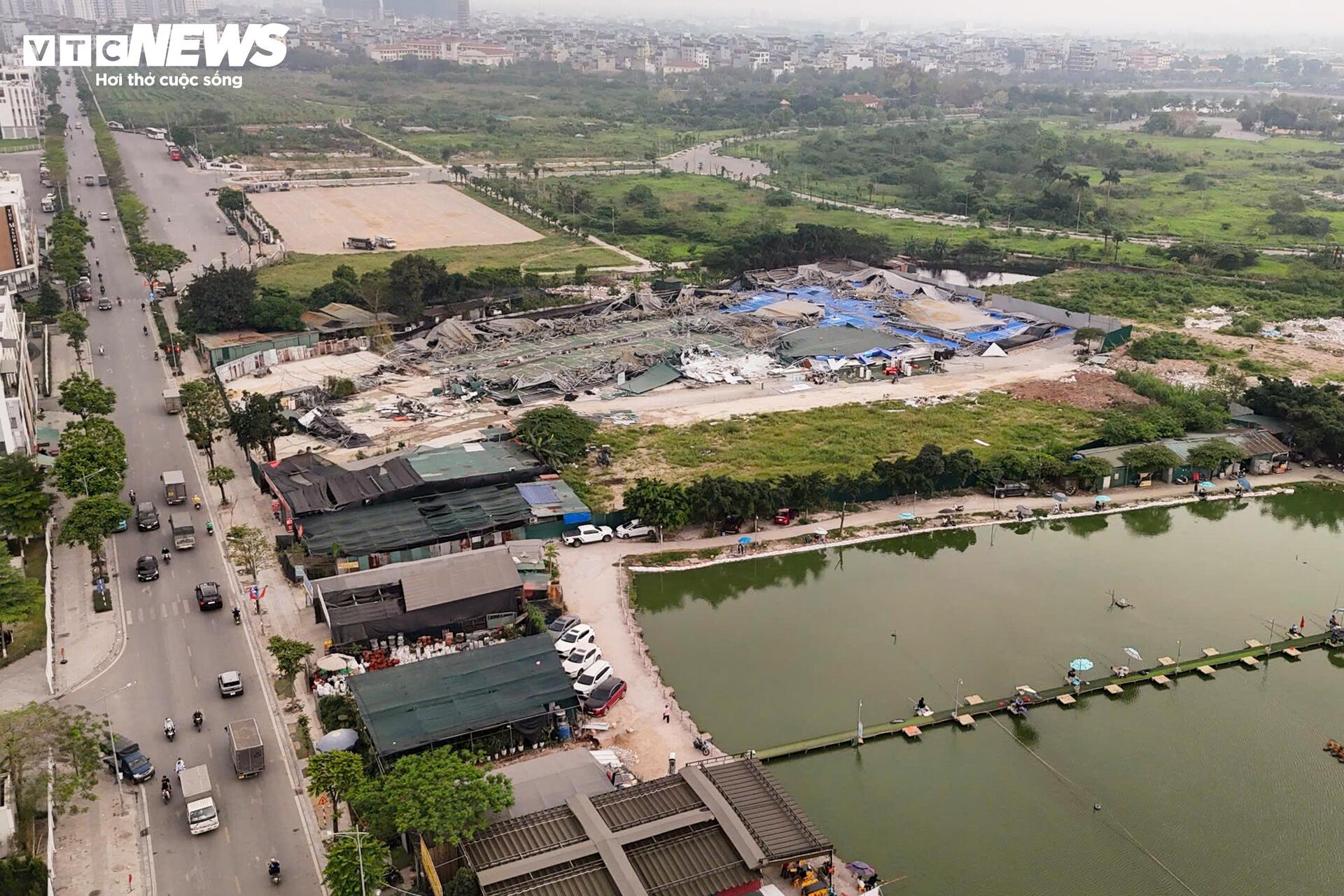 Vì sao tổ hợp sân pickleball 6.000m² hiện đại ở Hà Nội bị tháo dỡ? - 1