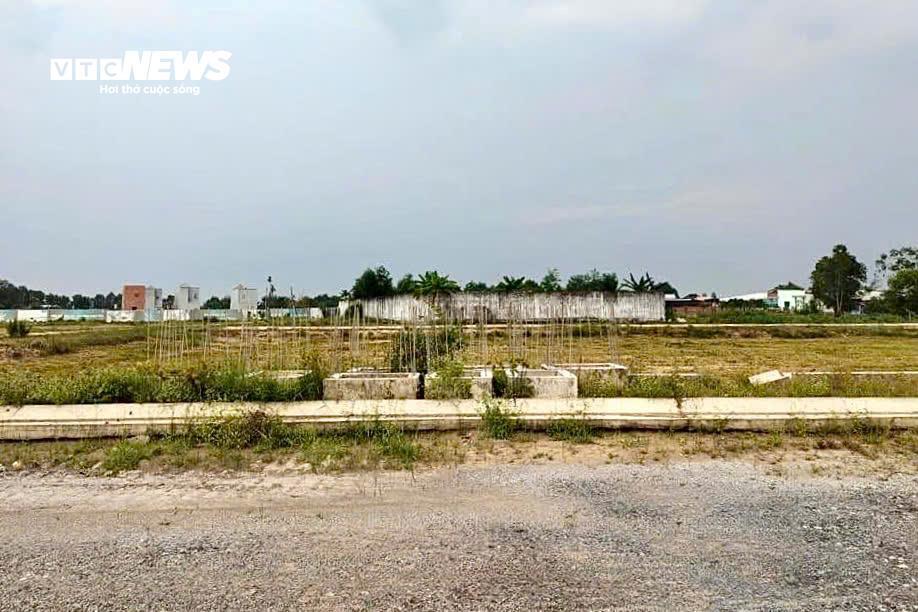 Đất nền phân lô 'chôn vốn' 4 năm, rao bán cắt lỗ không ai mua - 1