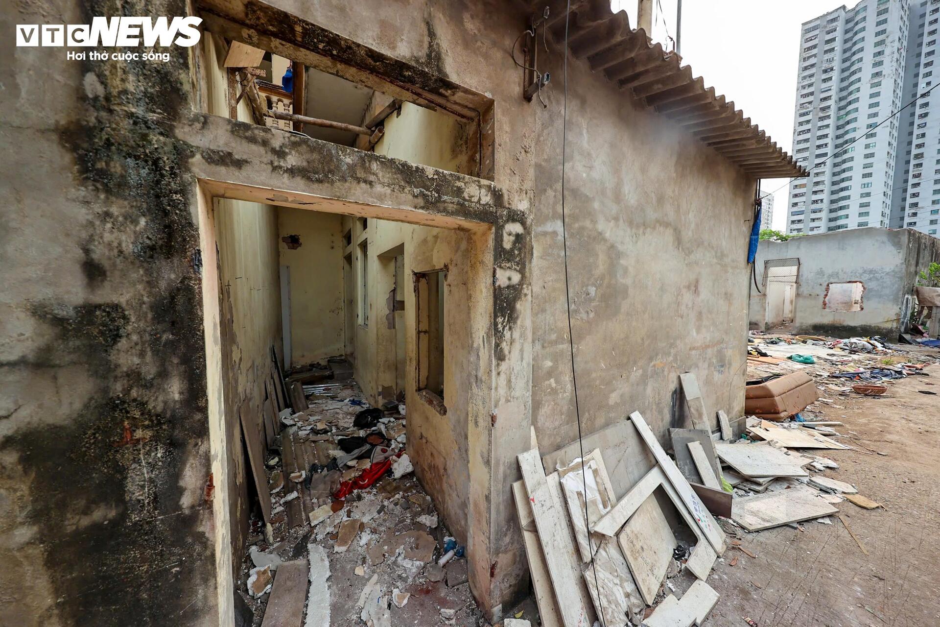 Người Hà Nội tháo dỡ nhà, giao mặt bằng thi công nút giao Phạm Tu - Xa La - 10