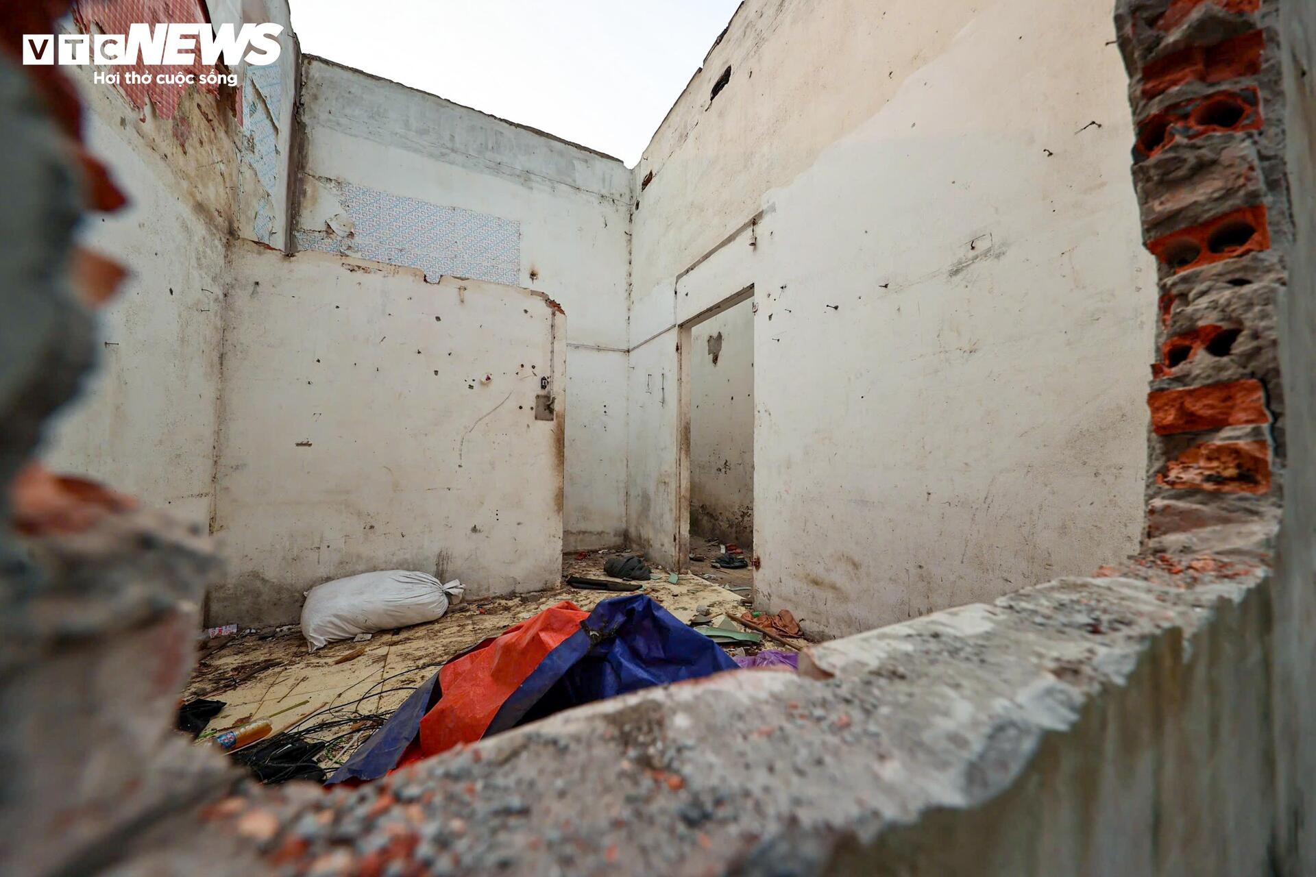 Người Hà Nội tháo dỡ nhà, giao mặt bằng thi công nút giao Phạm Tu - Xa La - 7