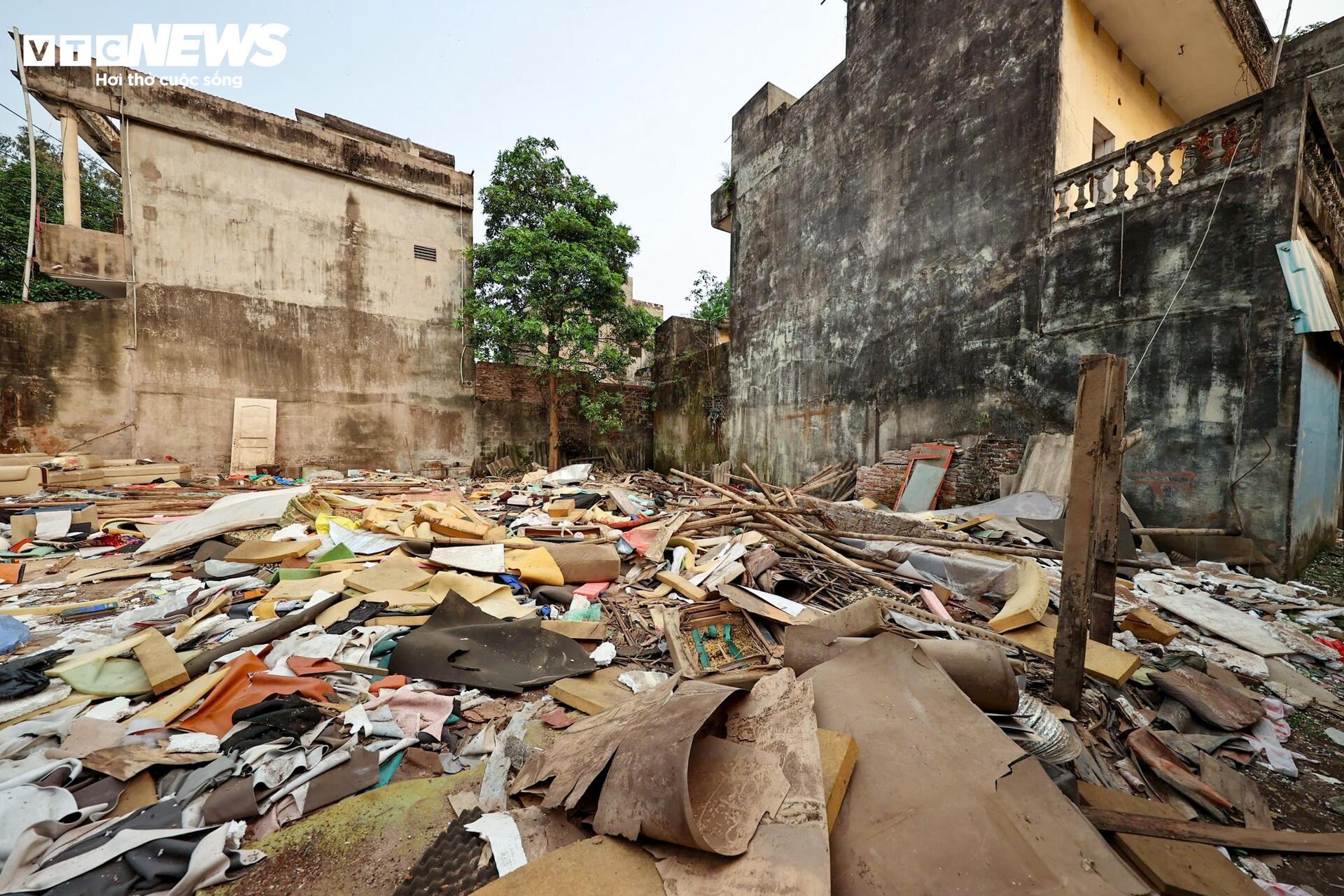 Người Hà Nội tháo dỡ nhà, giao mặt bằng thi công nút giao Phạm Tu - Xa La - 9