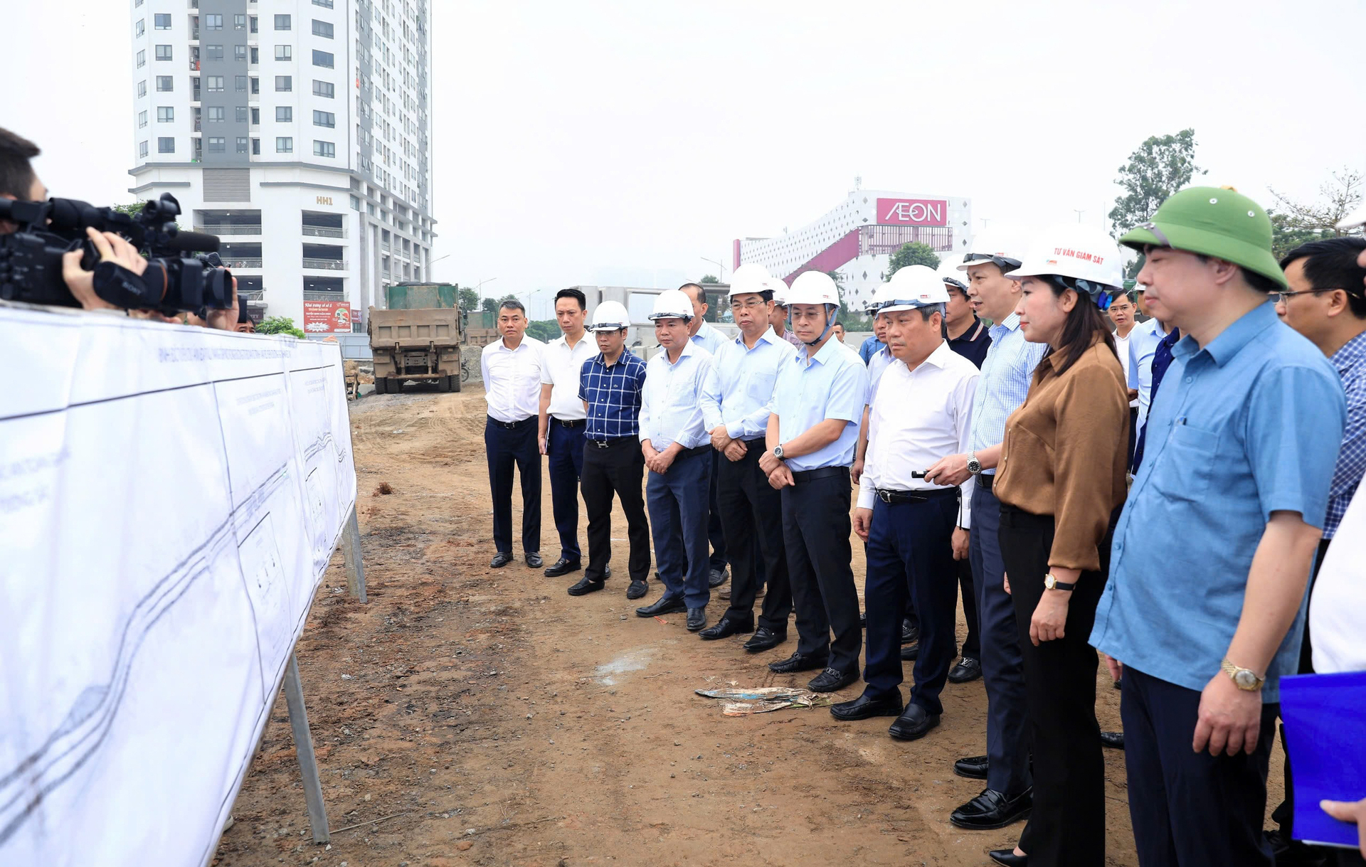 Cận cảnh tuyến đường 70 dài 5km ở Hà Nội được yêu cầu hoàn thành năm 2026 - 3