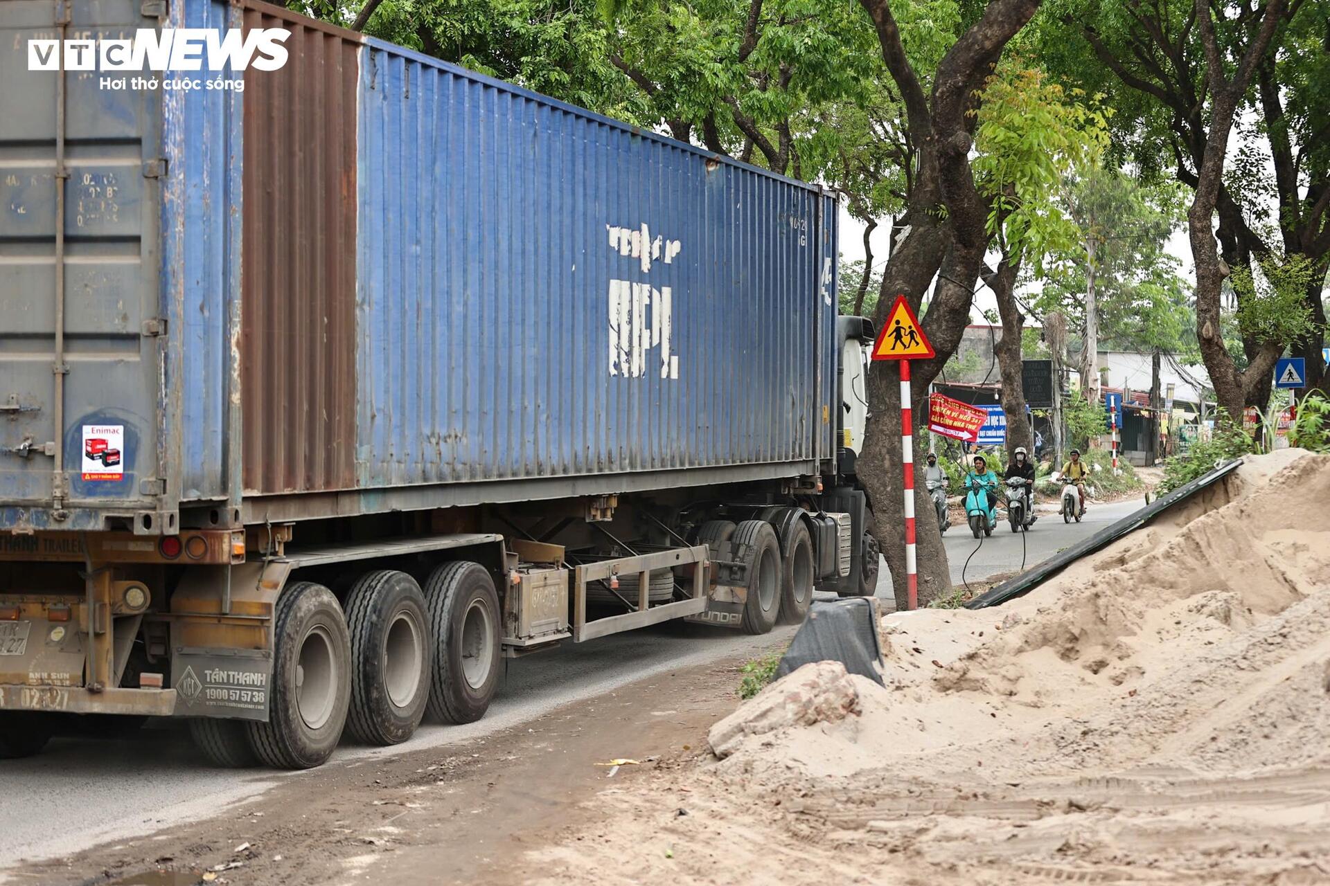 Cận cảnh tuyến đường 70 dài 5km ở Hà Nội được yêu cầu hoàn thành năm 2026 - 5