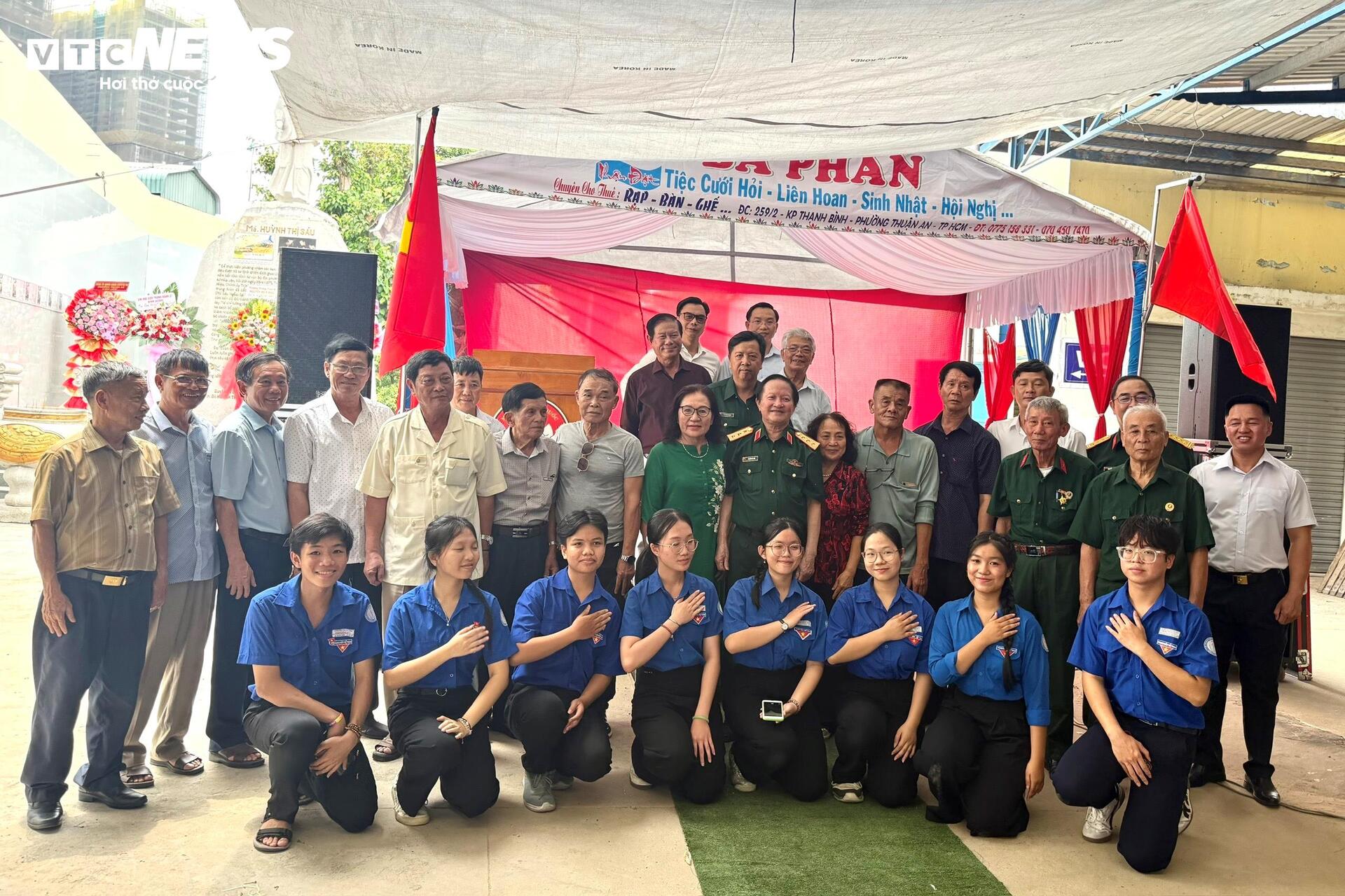 Chuyện ít biết về bà má dẫn đường cho quân giải phóng tiến vào Sài Gòn - 6