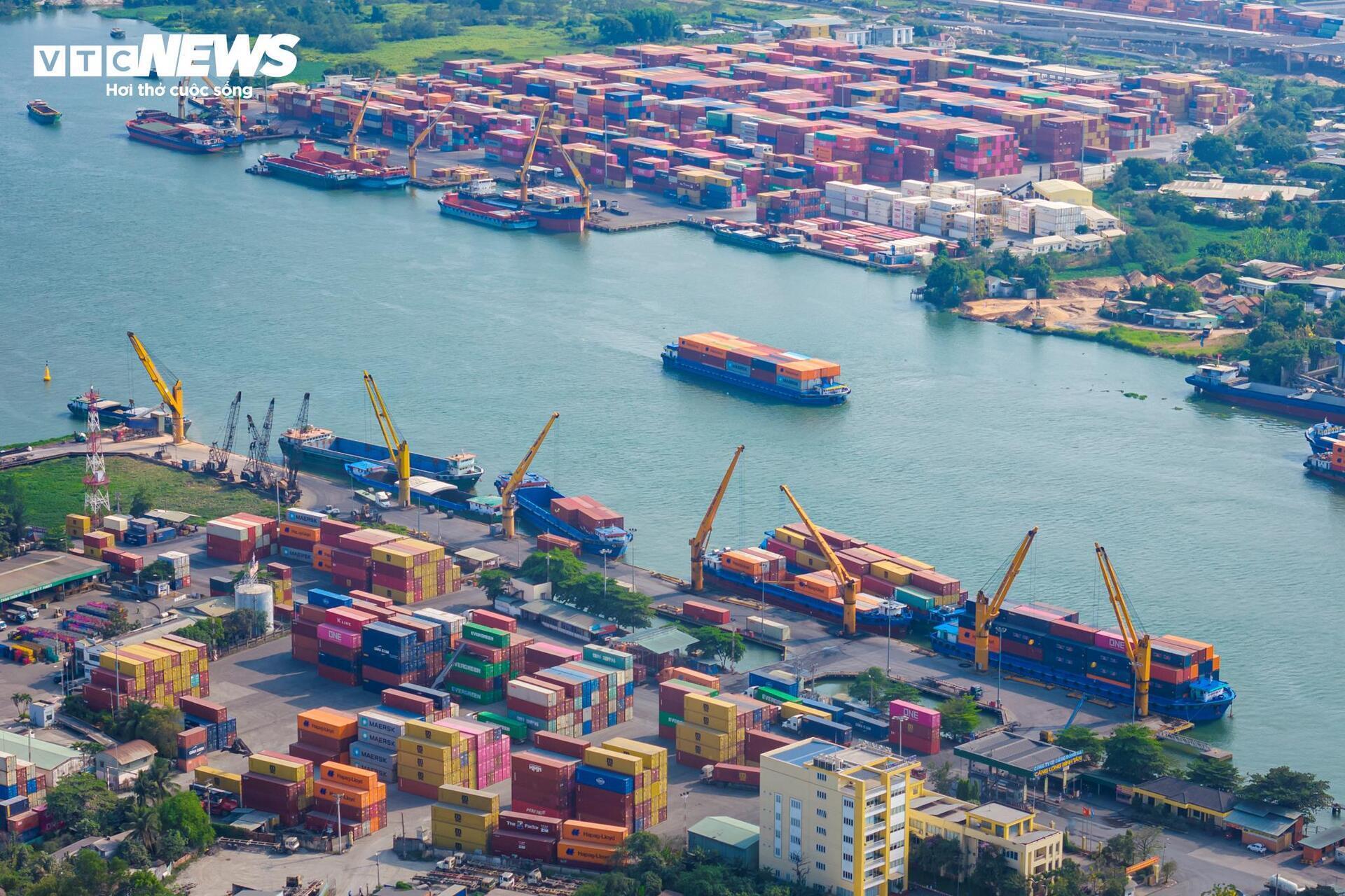 Chủ tịch UBND TP Đồng Nai: Bộ máy phải chuyển từ tư duy 'xử lý sự vụ' sang 'kiến tạo phát triển' - 3