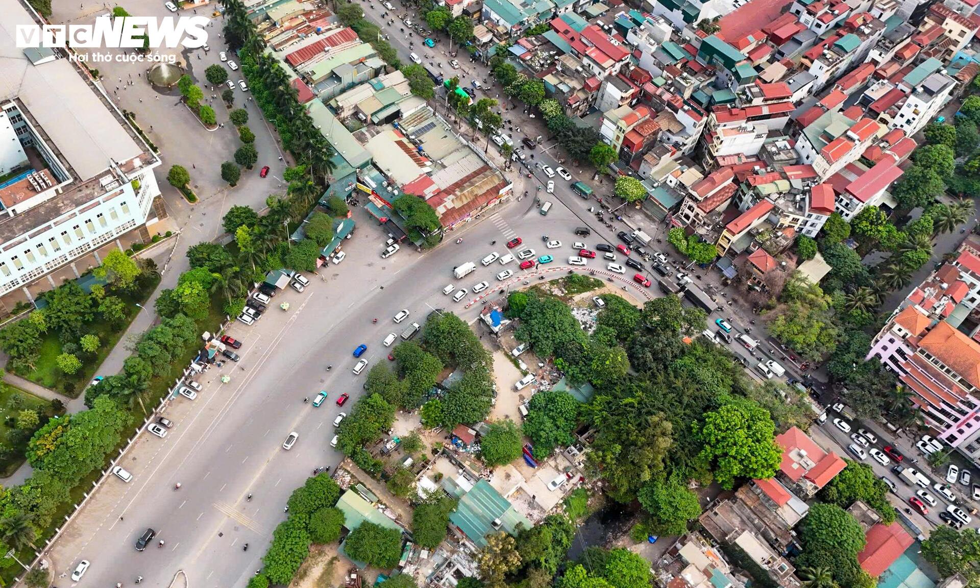 Nút giao 785 tỷ đồng dang dở gần 10 năm, hẹn hoàn thành cuối năm nay - 15