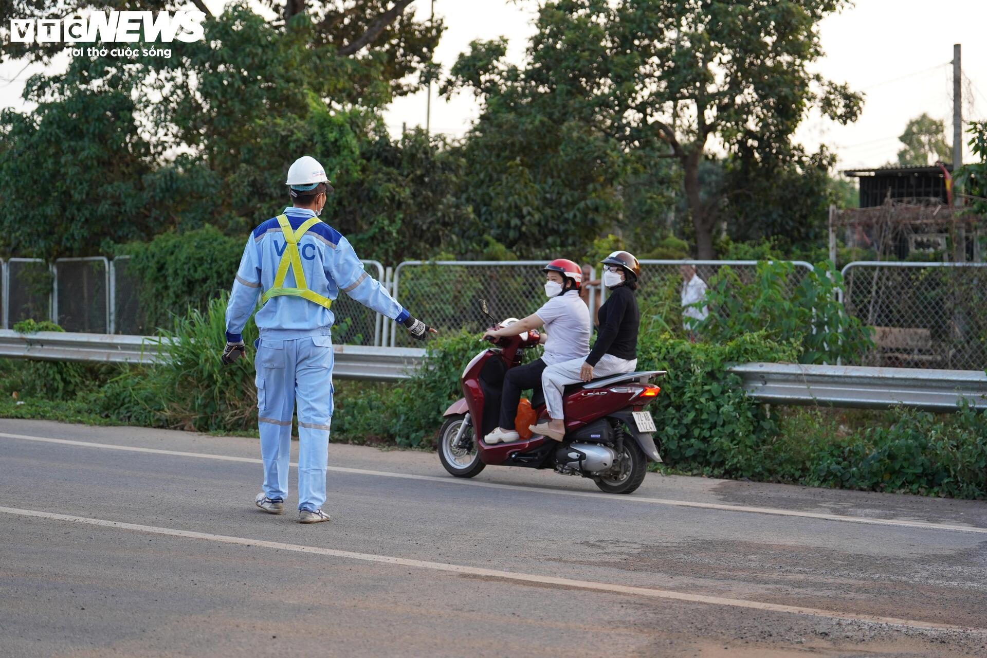 Cao tốc Biên Hòa – Vũng Tàu đón những phương tiện đầu tiên - 5