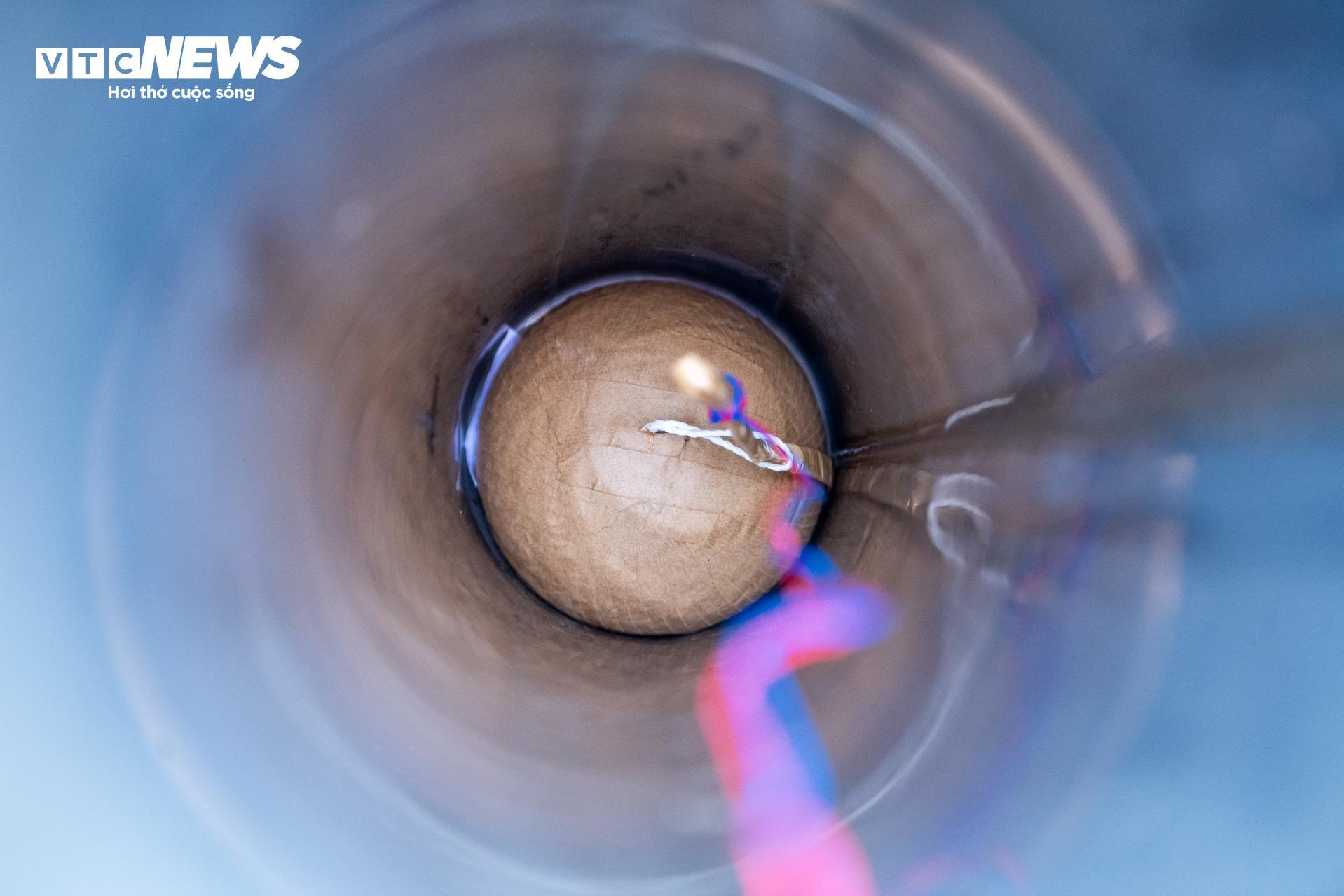 Trận địa pháo hoa ở TP.HCM sẵn sàng khai hỏa mừng đại lễ 30/4 - 6