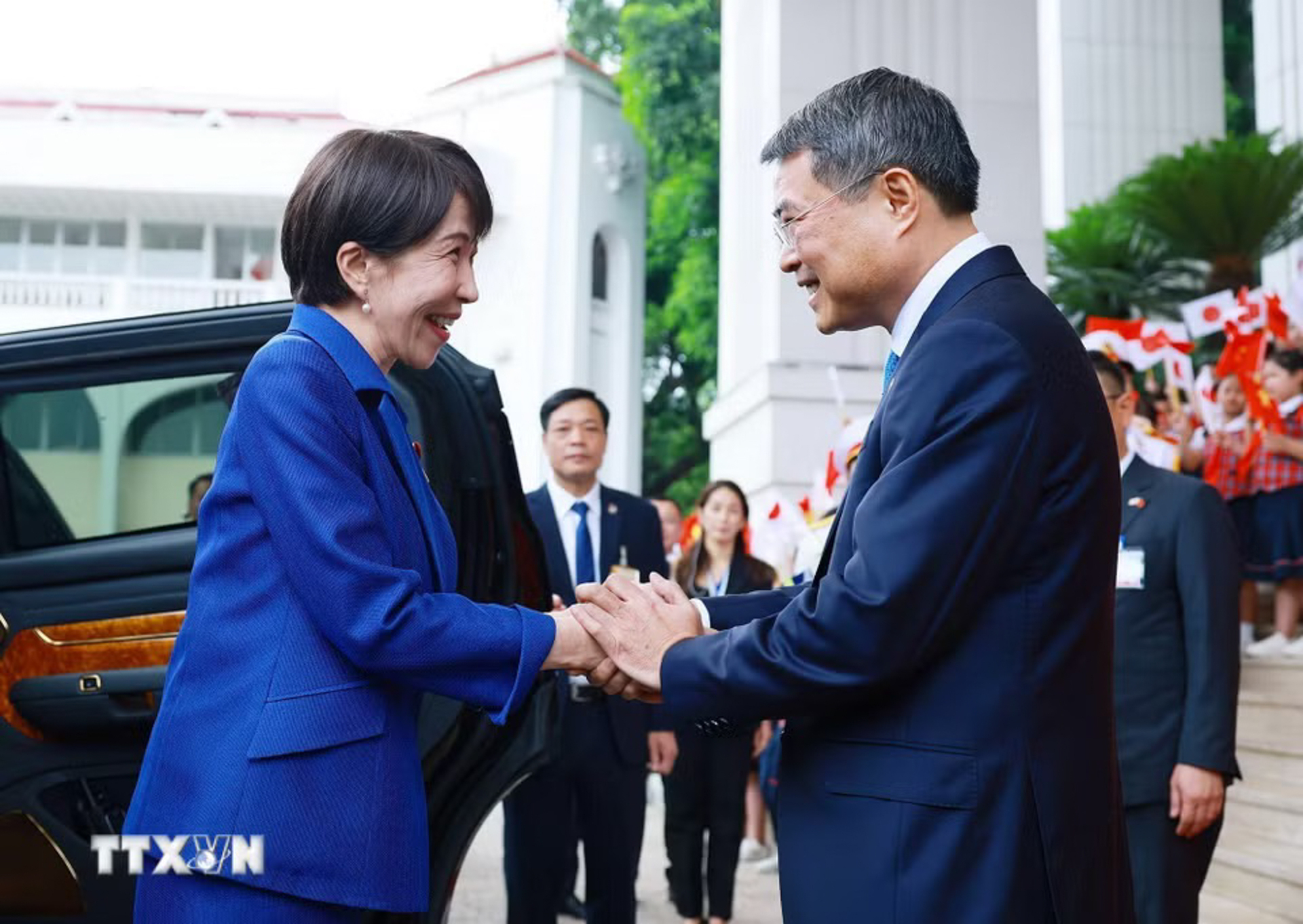 Thủ tướng Lê Minh Hưng chủ trì lễ đón Thủ tướng Nhật Bản - 1