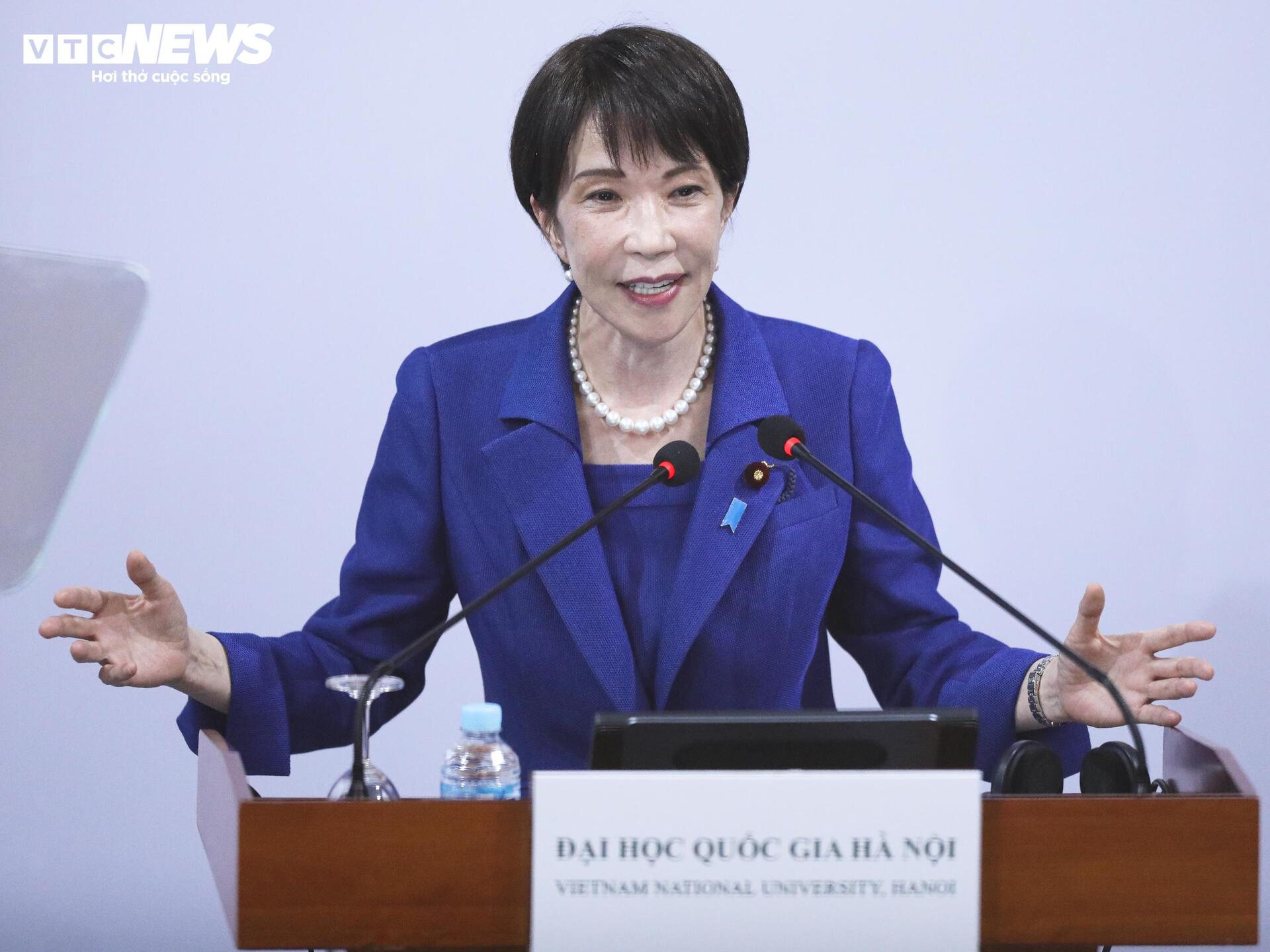 Thủ tướng Nhật Bản phát biểu chính sách tại Đại học Quốc gia Hà Nội - 4