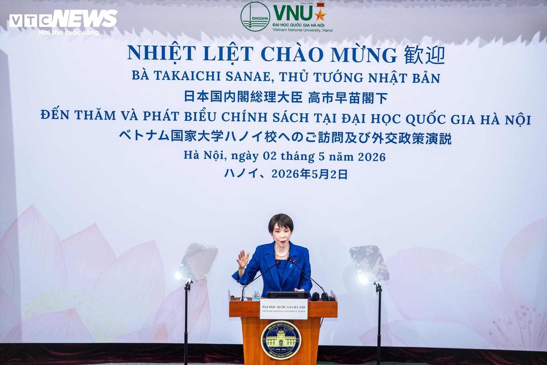 Thủ tướng Nhật Bản phát biểu chính sách tại Đại học Quốc gia Hà Nội - 7