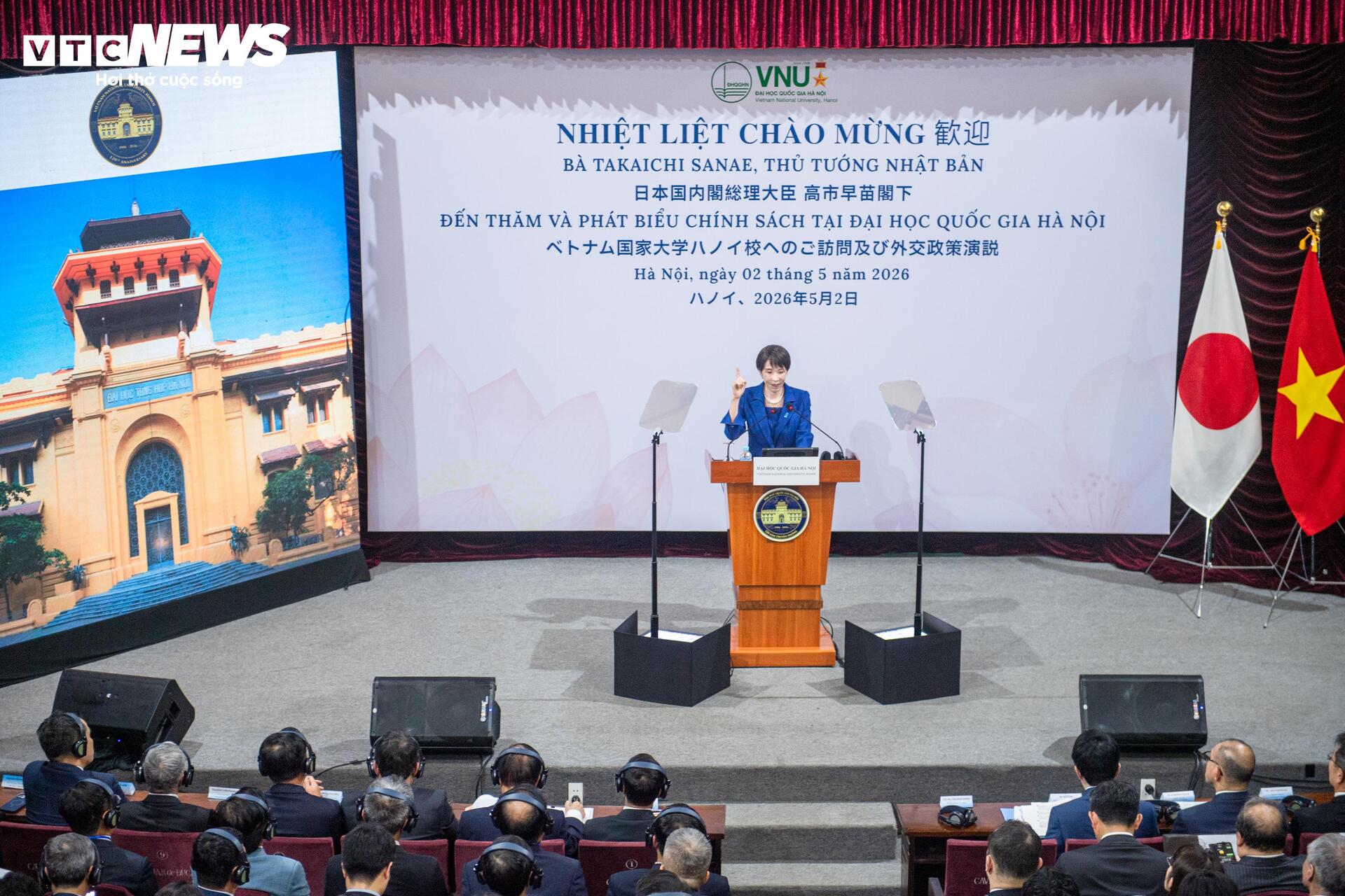 Thủ tướng Nhật Bản phát biểu chính sách tại Đại học Quốc gia Hà Nội - 8