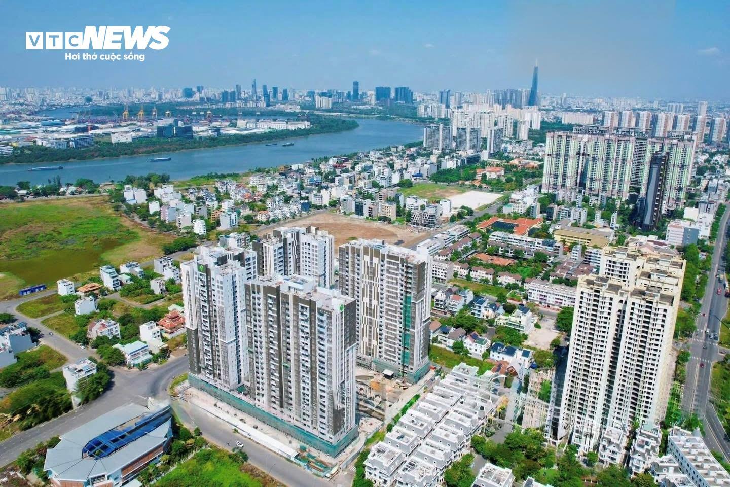 Chuyên gia: Lãi suất đang buộc thị trường bất động sản trở về giá trị thật - 4