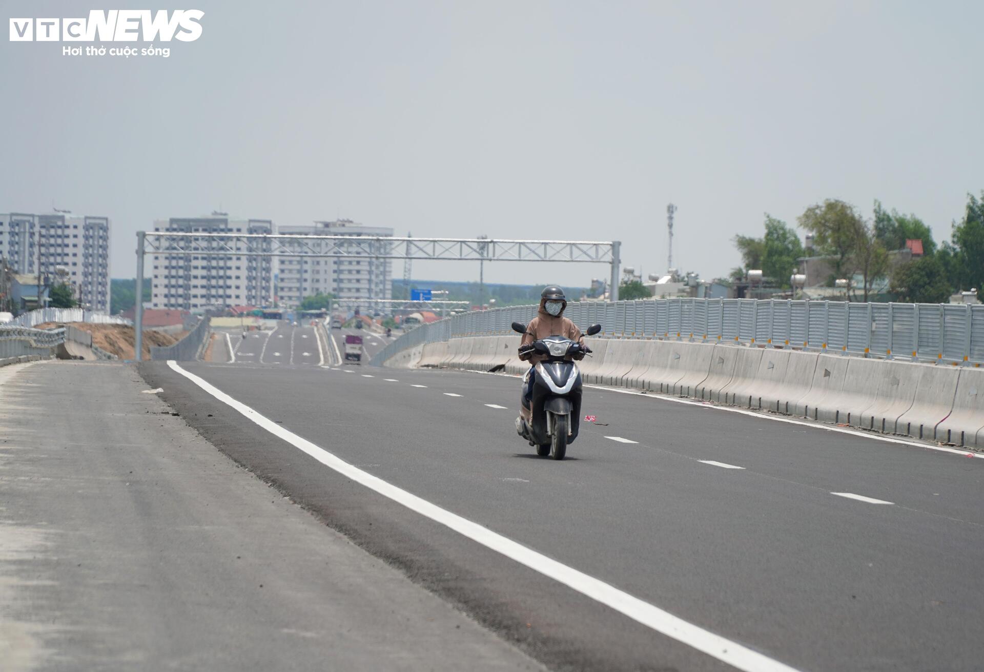 Đoạn cao tốc qua Đồng Nai vướng đường điện cao, Cục CSGT khuyến cáo gì? - 5