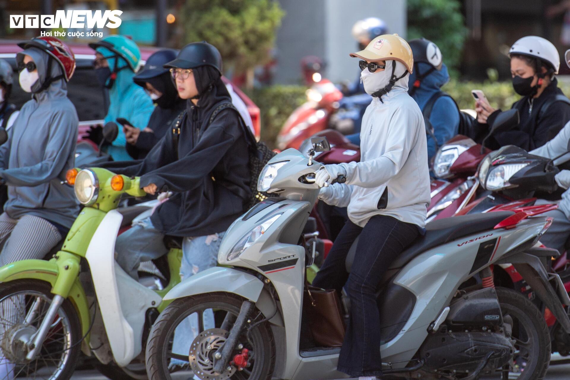 Nút giao phía Tây Hà Nội sắp xây cầu vượt hơn 821 tỷ đồng nhìn từ trên cao - 10