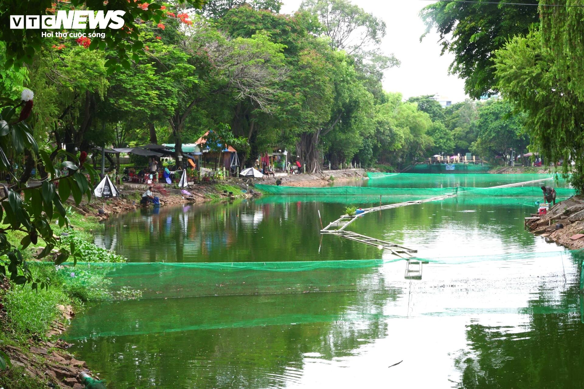 Đi tìm tháp nước xuất hiện trong bức ảnh quy tập hài cốt liệt sĩ năm 1968 - 5