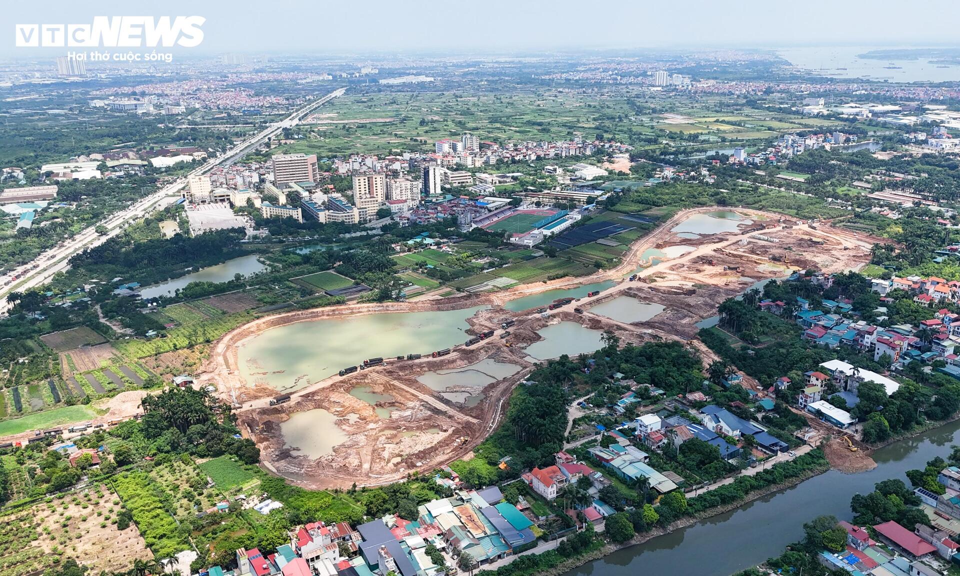 Loạt hồ điều hòa ở Hà Nội dần lộ diện trước mùa mưa - 16