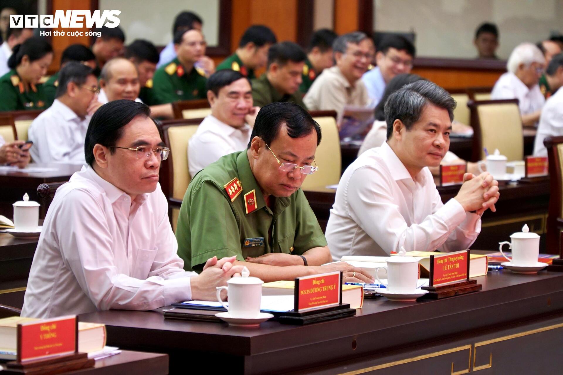 Độc lập không chỉ là chủ quyền lãnh thổ mà còn là tự chủ - 2