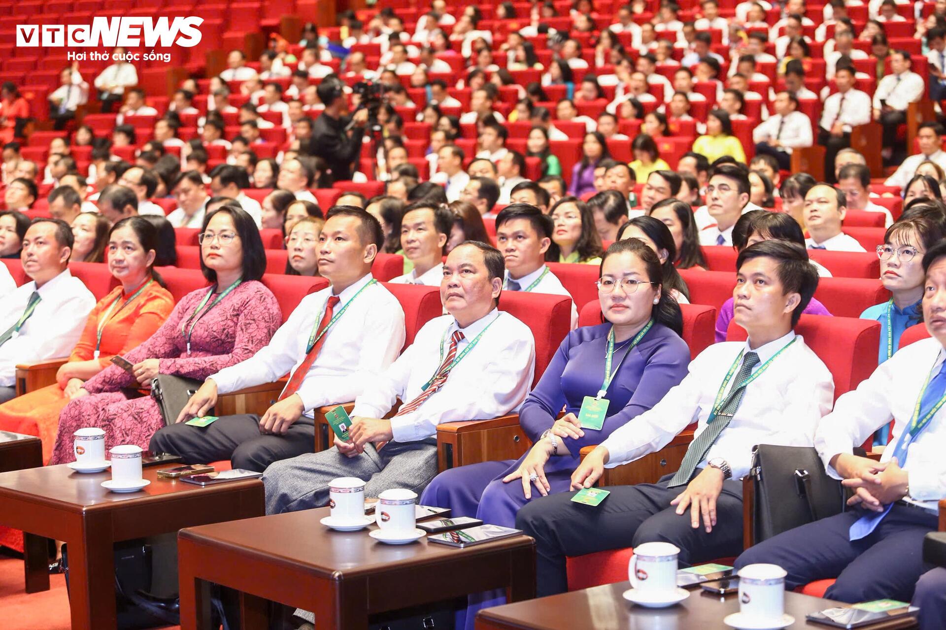 Khai mạc phiên thứ nhất Đại hội đại biểu toàn quốc Hội Nông dân Việt Nam lần thứ IX - 2