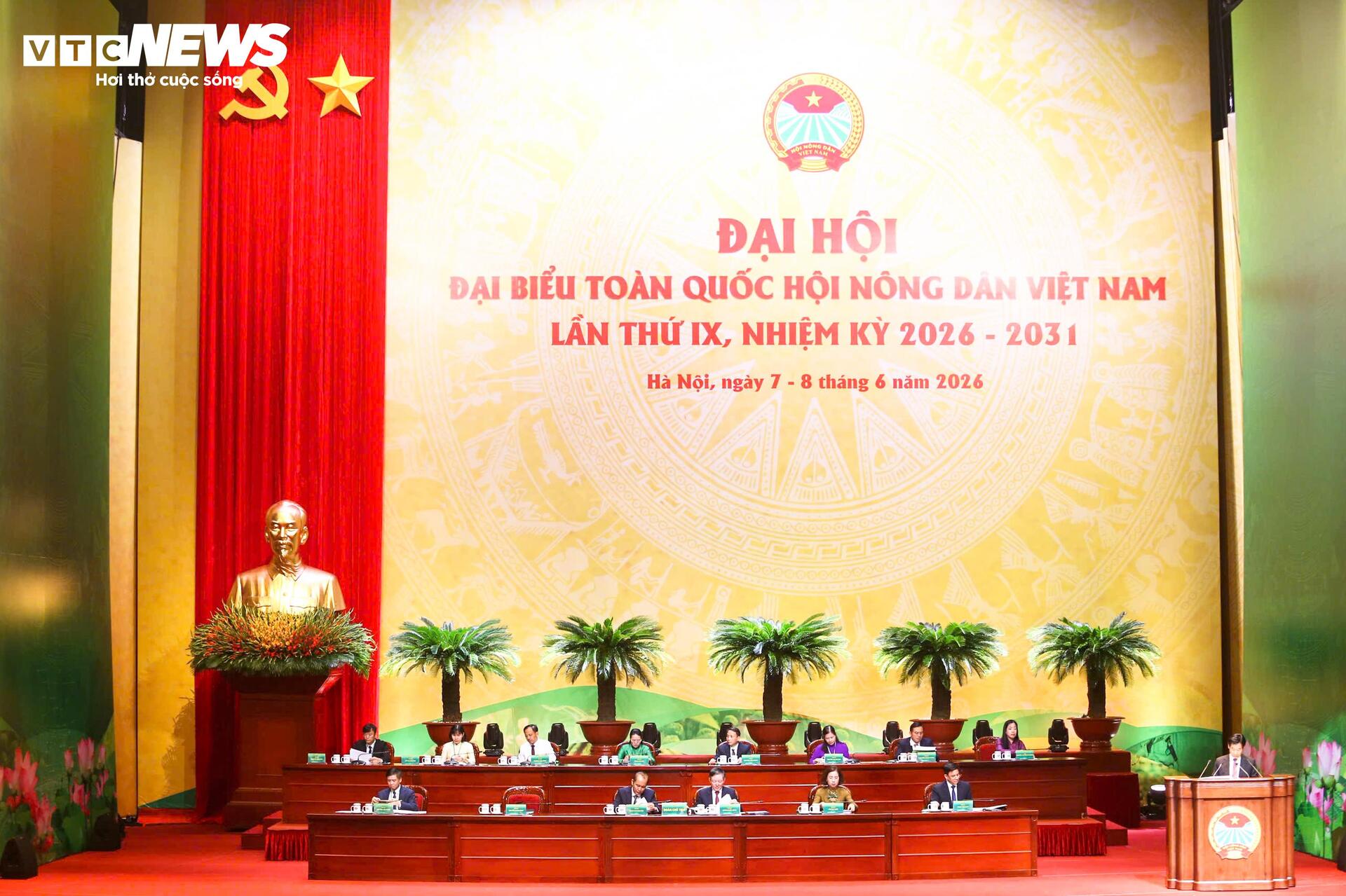 Khai mạc phiên thứ nhất Đại hội đại biểu toàn quốc Hội Nông dân Việt Nam lần thứ IX - 7
