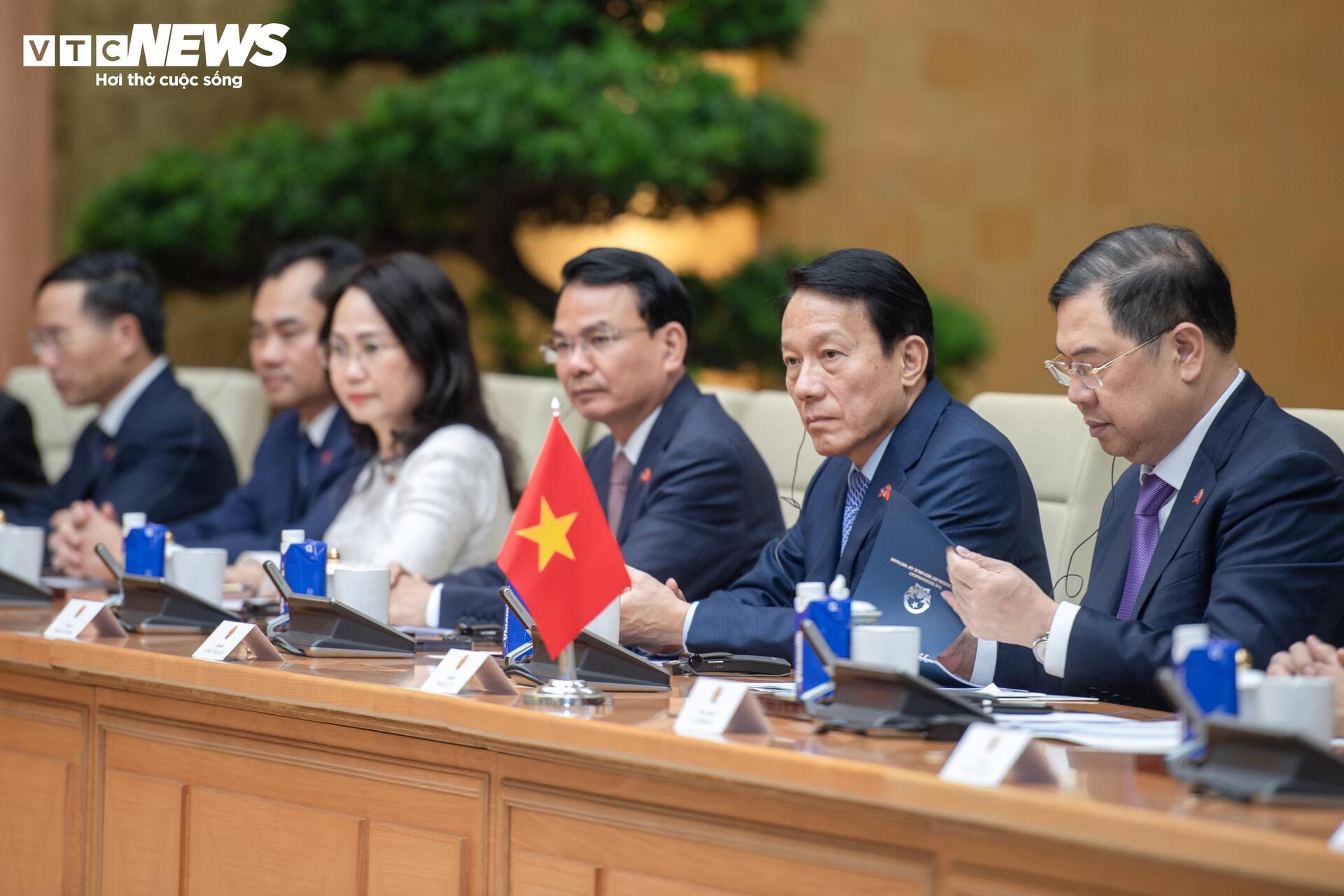 Thủ tướng Lê Minh Hưng chủ trì lễ đón Thủ tướng Lào Sonexay Siphandone - 9
