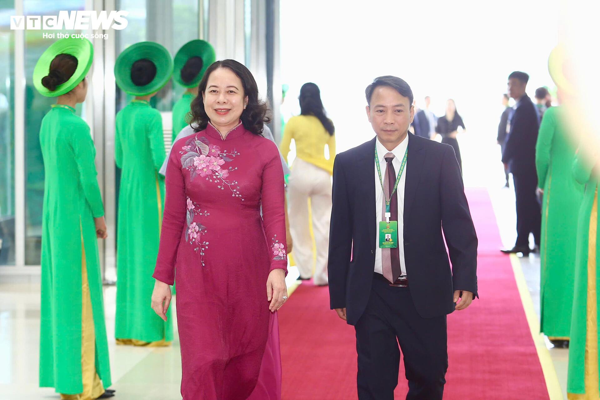 Lãnh đạo Đảng, Nhà nước dự khai mạc Đại hội IX Hội Nông dân Việt Nam - 3