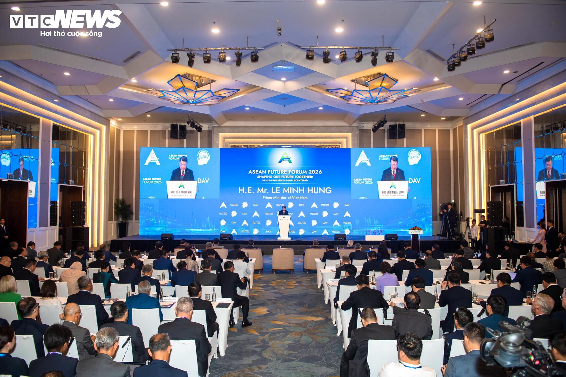 Thủ tướng Lê Minh Hưng và Thủ tướng 4 nước dự khai mạc Diễn đàn Tương lai ASEAN - 12