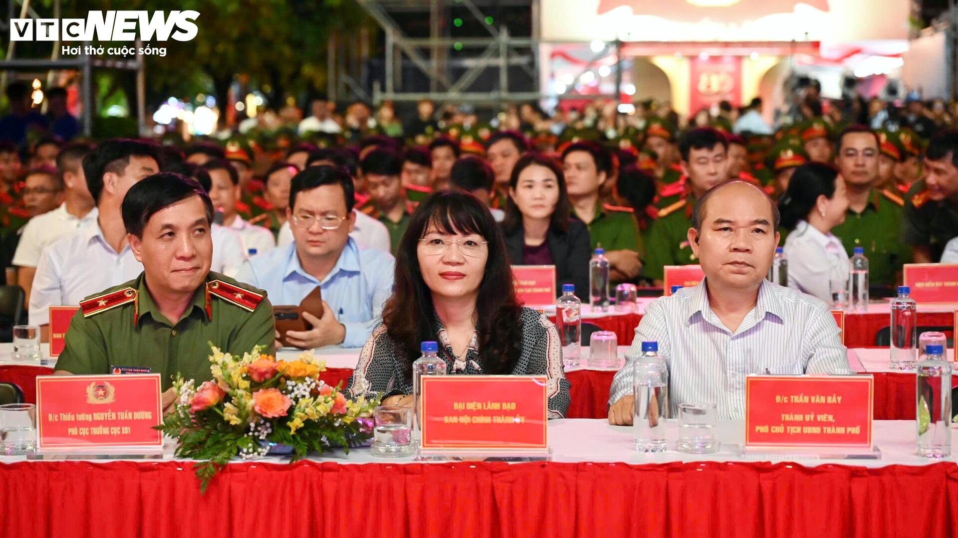 Khai mạc chuỗi sự kiện 'Tổ quốc bình yên' tại TP.HCM - 2