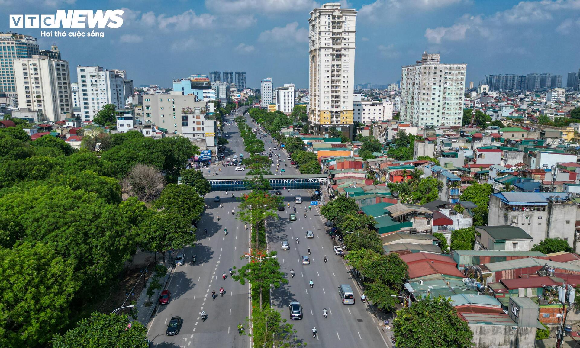 Hiện trạng khu 'đất vàng' đối diện Công viên Thống Nhất sắp xây bãi đỗ xe ngầm - 1