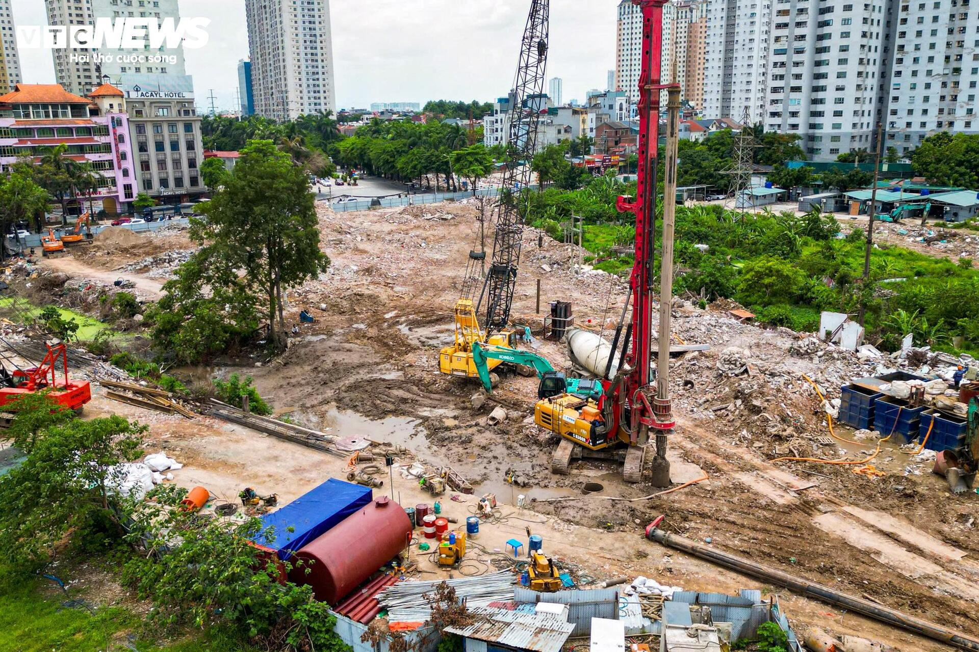 Sau nhiều năm đình trệ, công trường 786 tỷ đồng ở Hà Nội rầm rộ thi công trở lại - 7