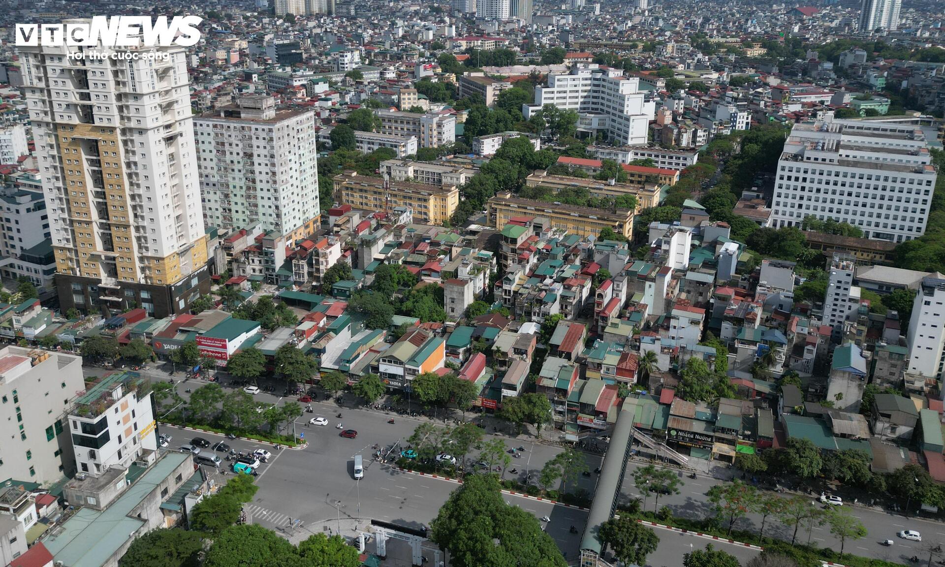 Hiện trạng khu 'đất vàng' đối diện Công viên Thống Nhất sắp xây bãi đỗ xe ngầm - 12