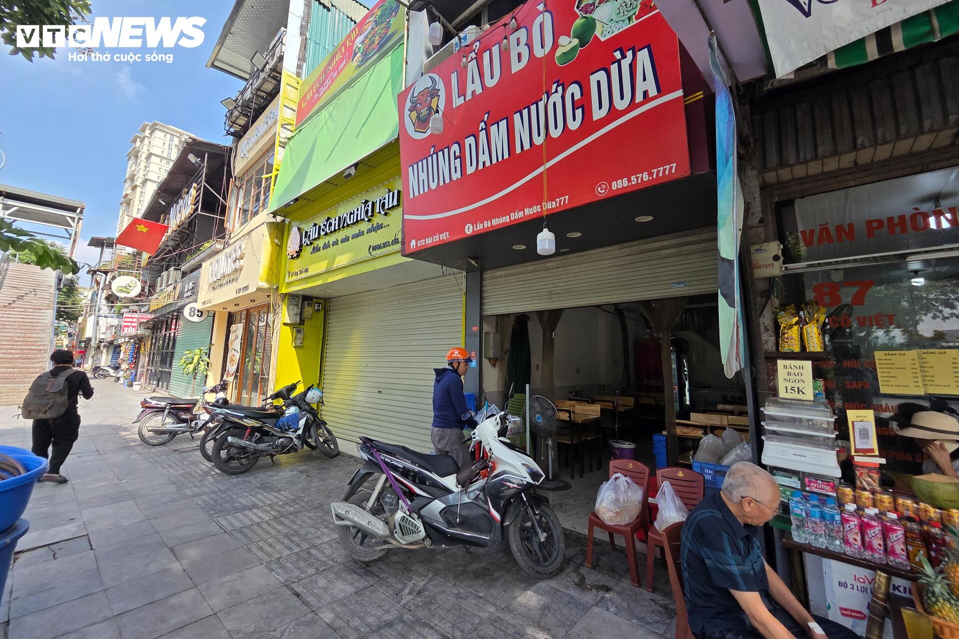 Hiện trạng khu 'đất vàng' đối diện Công viên Thống Nhất sắp xây bãi đỗ xe ngầm - 7