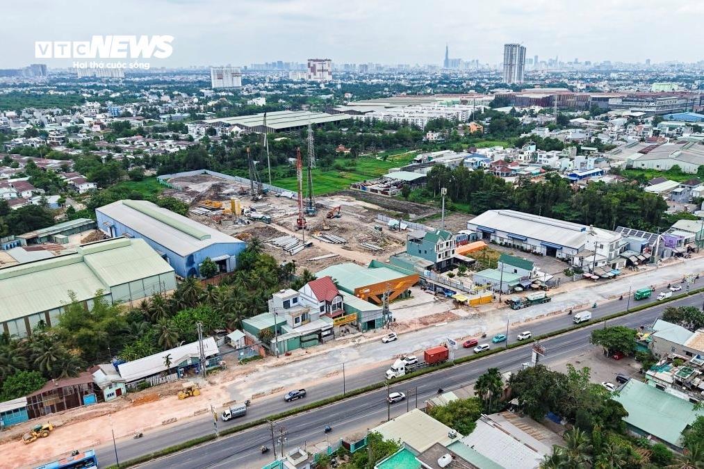 Gỡ 'điểm nghẽn' Quốc lộ 13, cú hích cho bất động sản Đông Bắc TP.HCM - 4