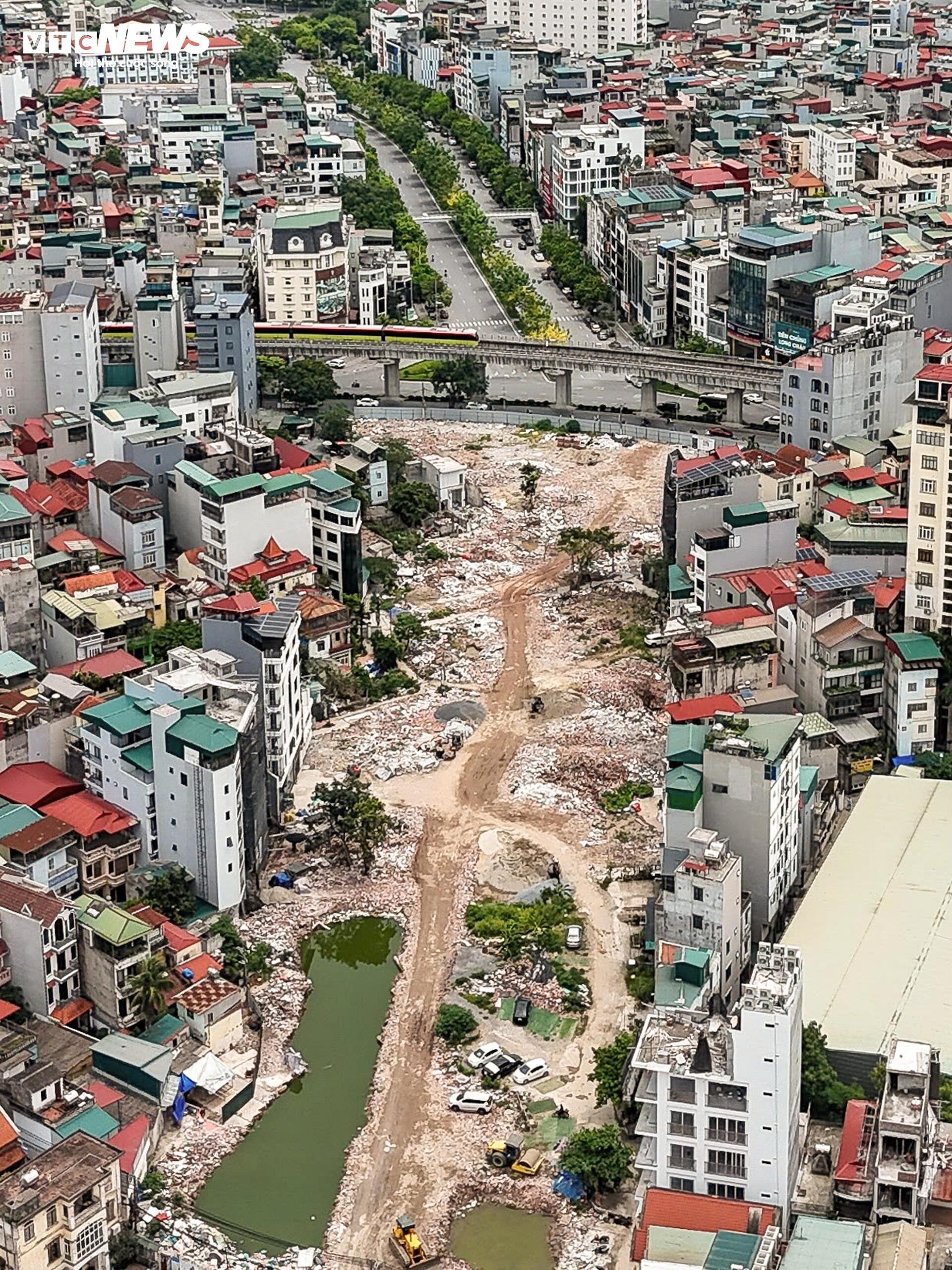 Hình hài tuyến đường Vành đai 2,5 qua Cầu Giấy sau gần 3 tháng thi công - 14