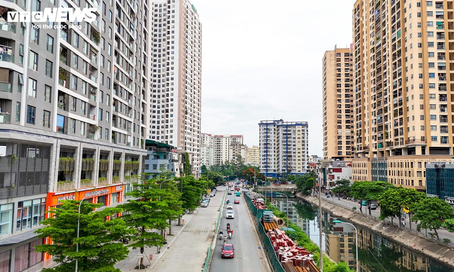 Diện mạo mới của tuyến đường từng bị ví như 'ruộng cày' ở Hà Nội - 1