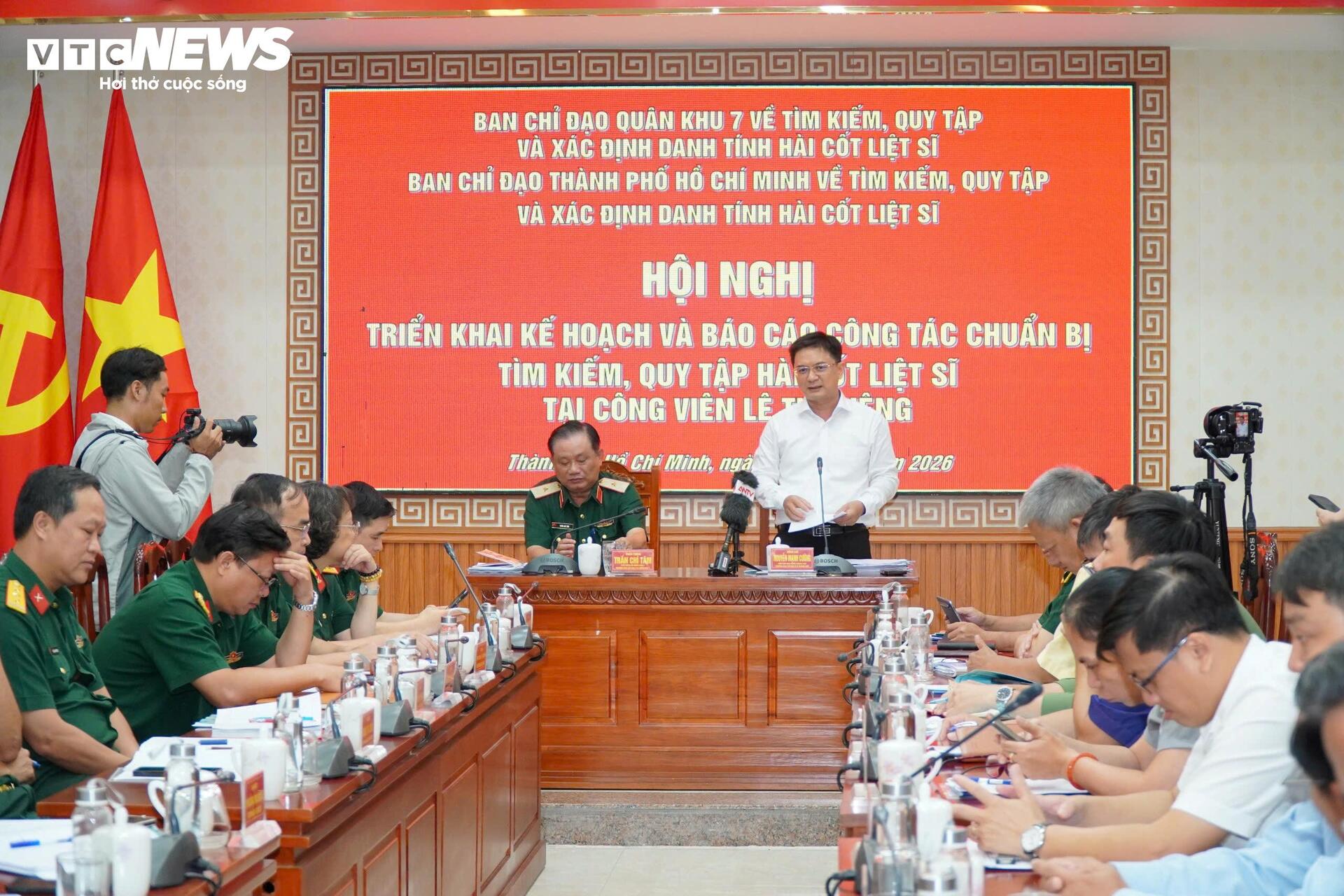 Radar phát hiện vị trí dị thường, nghi là mộ liệt sĩ ở Công viên Lê Thị Riêng - 5