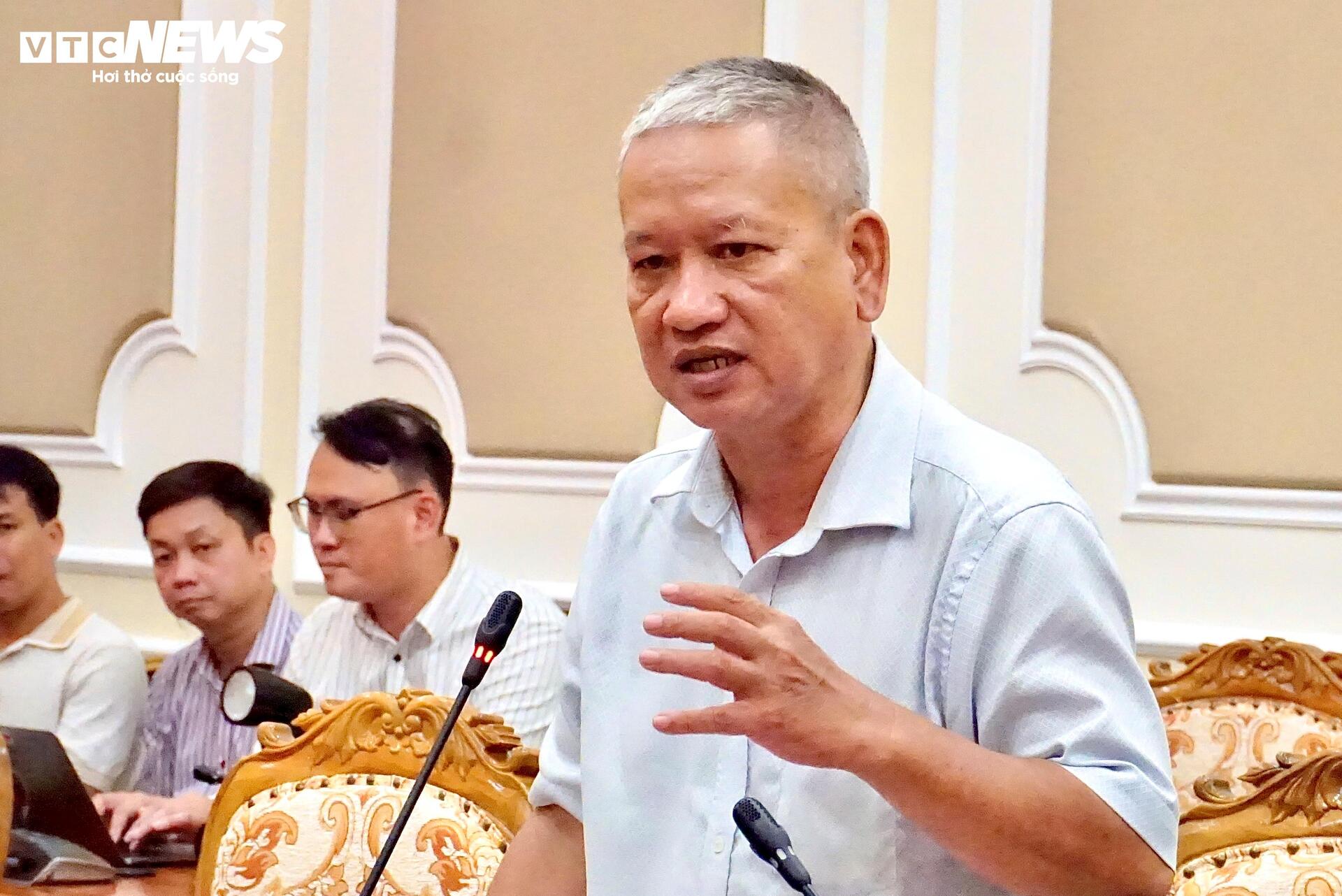 Hơn 30 năm giải mã dấu tích hố chôn liệt sĩ dưới lòng Công viên Lê Thị Riêng - 1