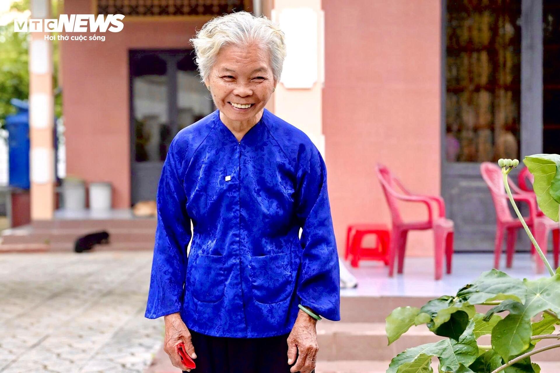 Vợ liệt sĩ Huỳnh Văn Quên: 'Từ nay tui là vợ ông ấy thật rồi...' - 2