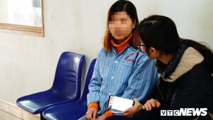 Đau xót chuyện những cô gái trẻ nghiện facebook phải nhập viện tâm thần