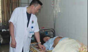 Mổ thành công cho thai phụ mang khối u tử cung nặng hơn 1kg