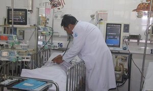 Để bệnh nhi tránh ngộ độc thực phẩm dịp lễ Tết, hãy làm cách này