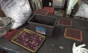 Rúng động thuốc trị ung thư Vinaca làm từ bột than tre tán mịn