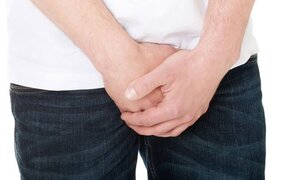 Bị ung thư 'của quý' phải điều trị thế nào cho khỏi